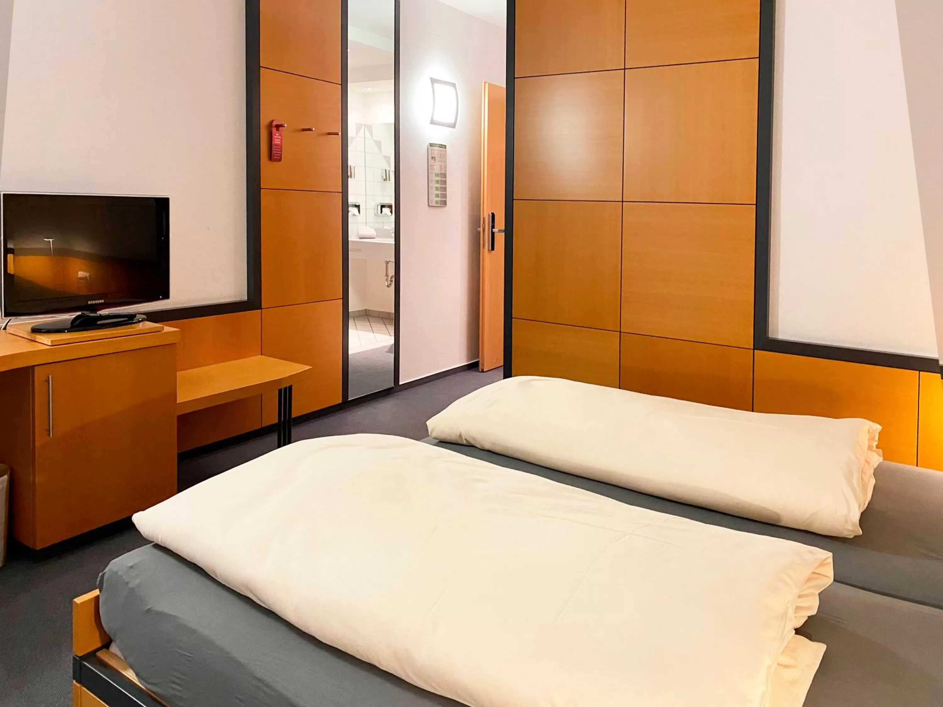 Bed in Hotel am Stadtpark