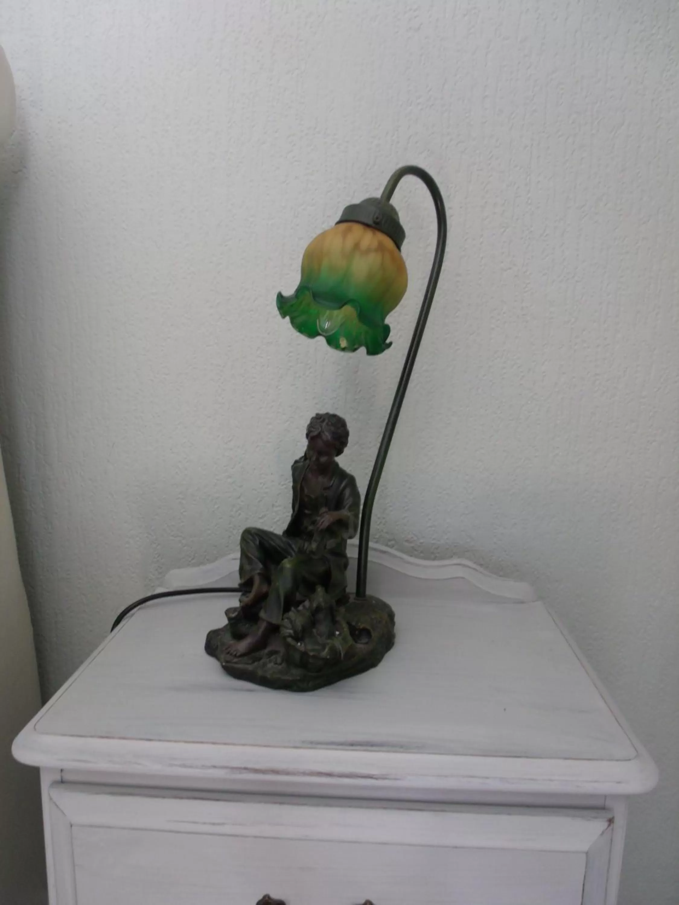 Decorative detail in Hooray Henrys