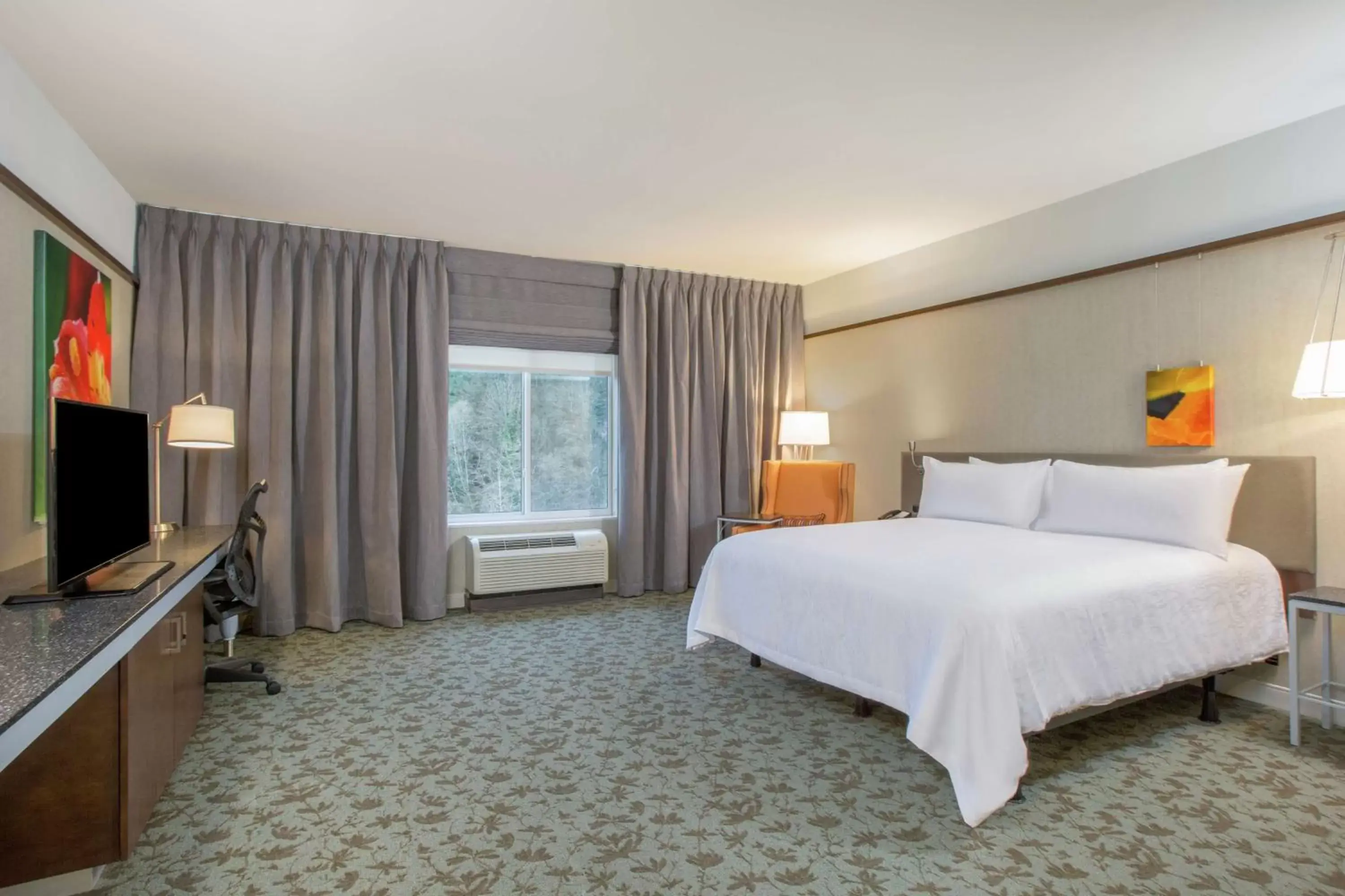 Bedroom, Bed in Hilton Garden Inn Olympia, WA