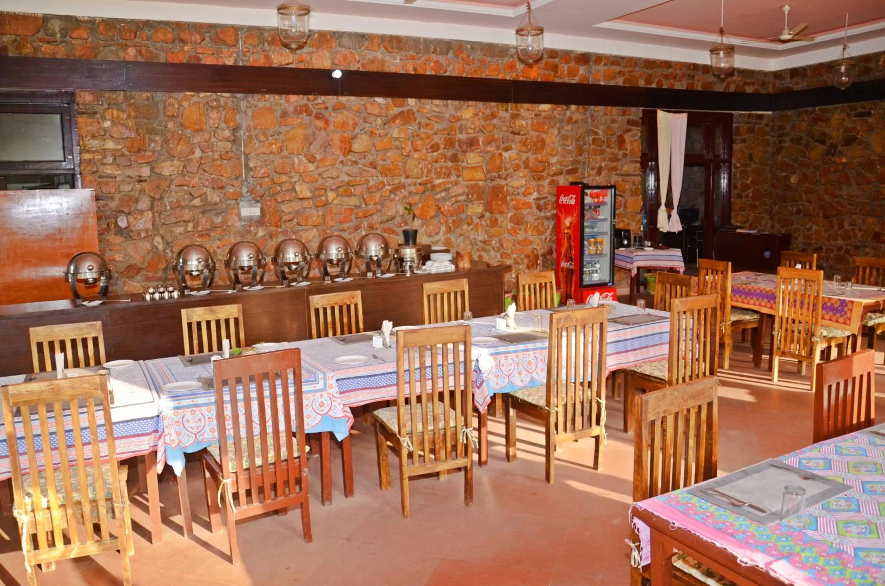 Restaurant/Places to Eat in Sultan Bagh Resort by The Sky Imperial