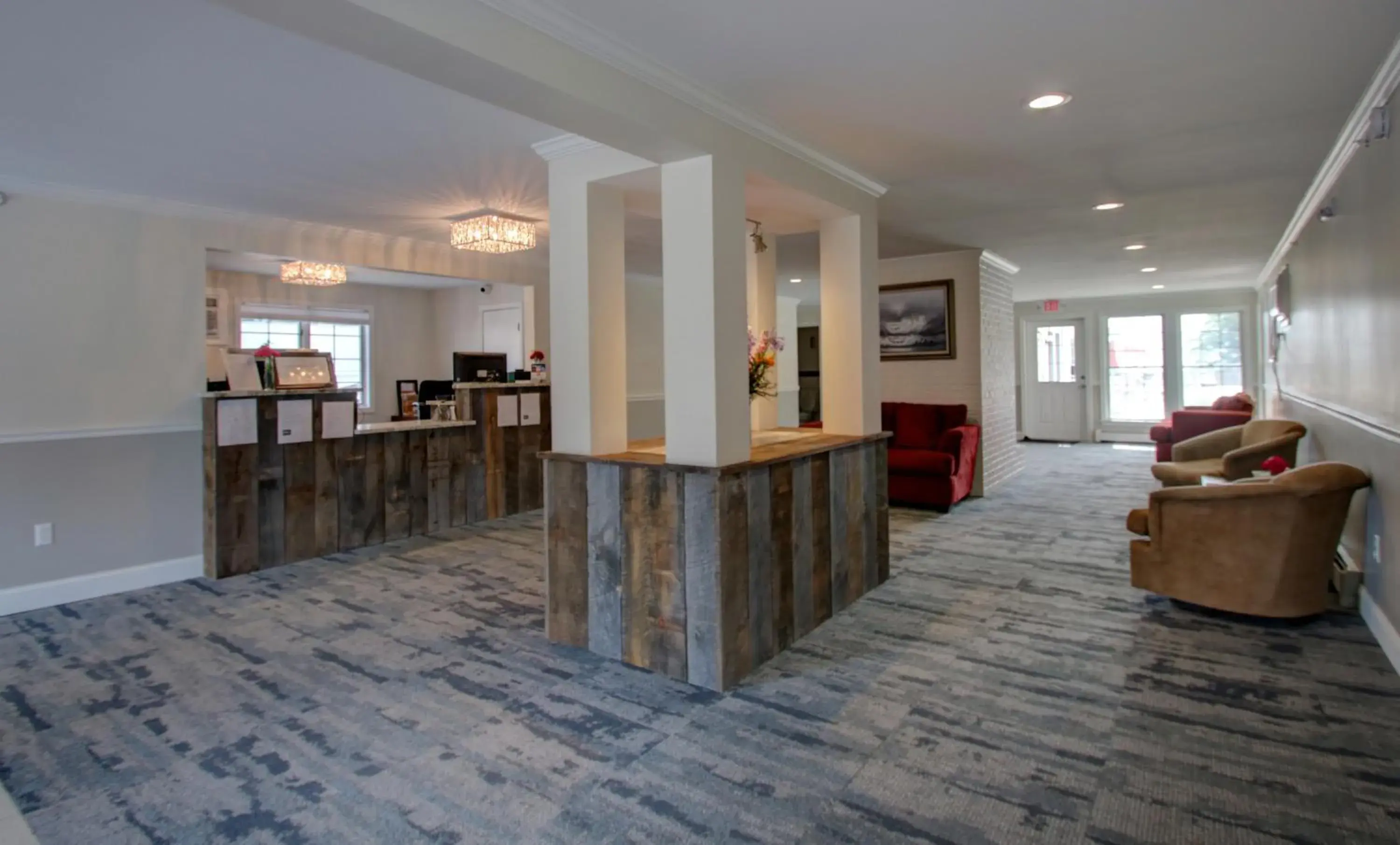 Lobby or reception in Ogunquit Tides Lobby or reception in Ogunquit Tides