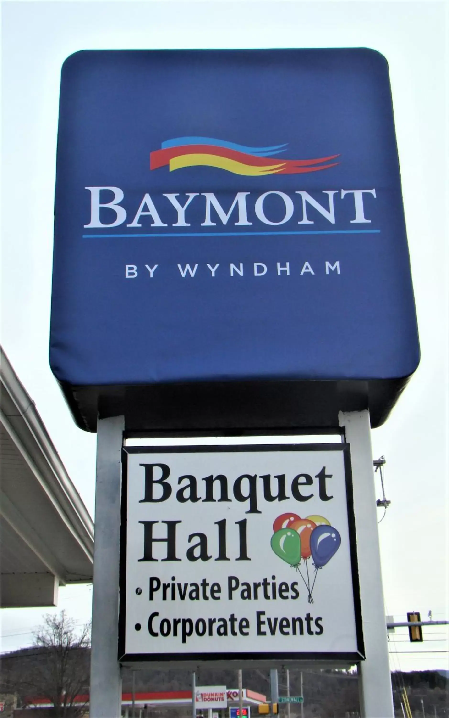 Banquet/Function facilities, Property Logo/Sign in Baymont by Wyndham Front Royal Near Shenandoah National Park