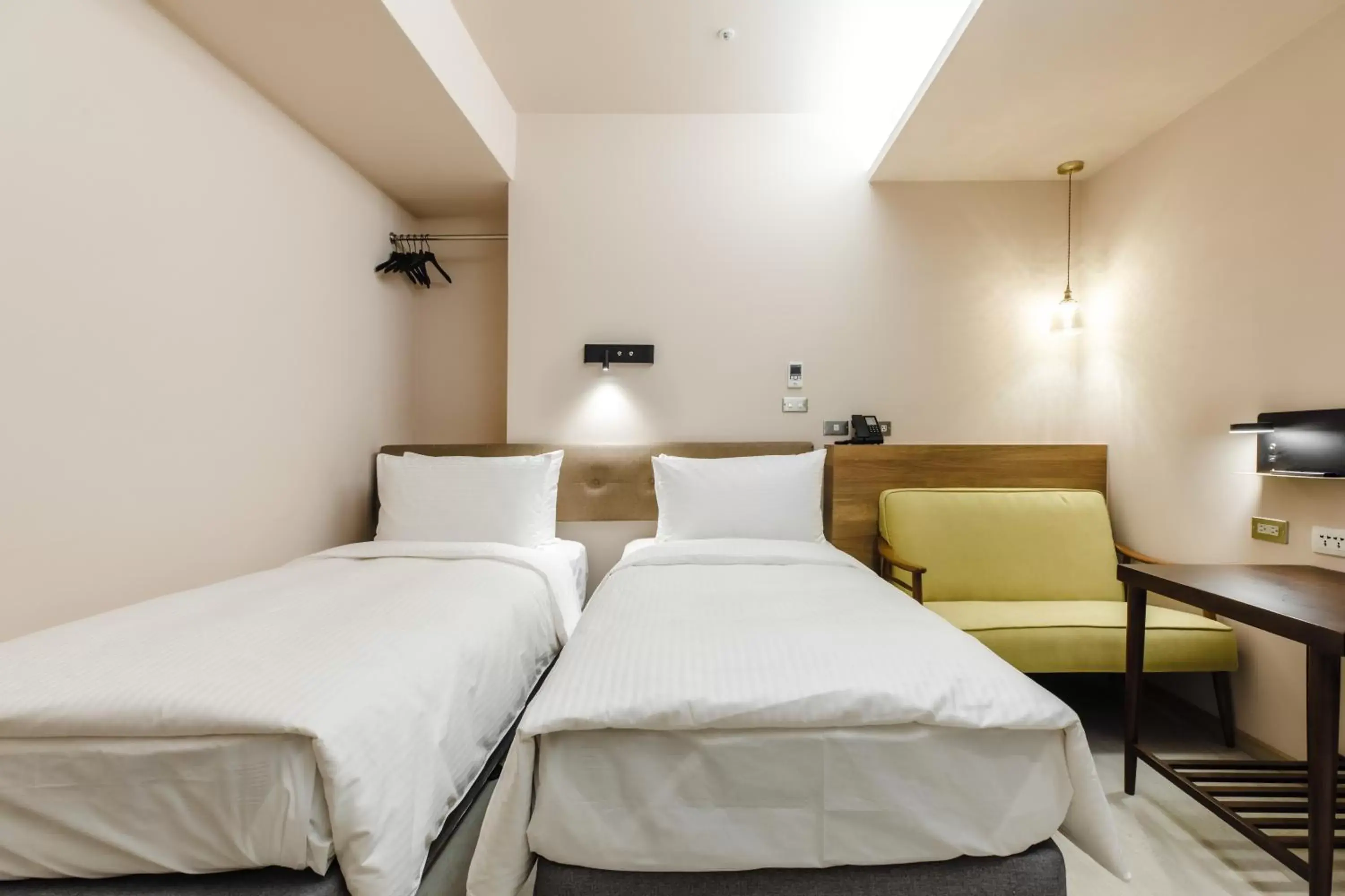 Bed in Inns Hotel