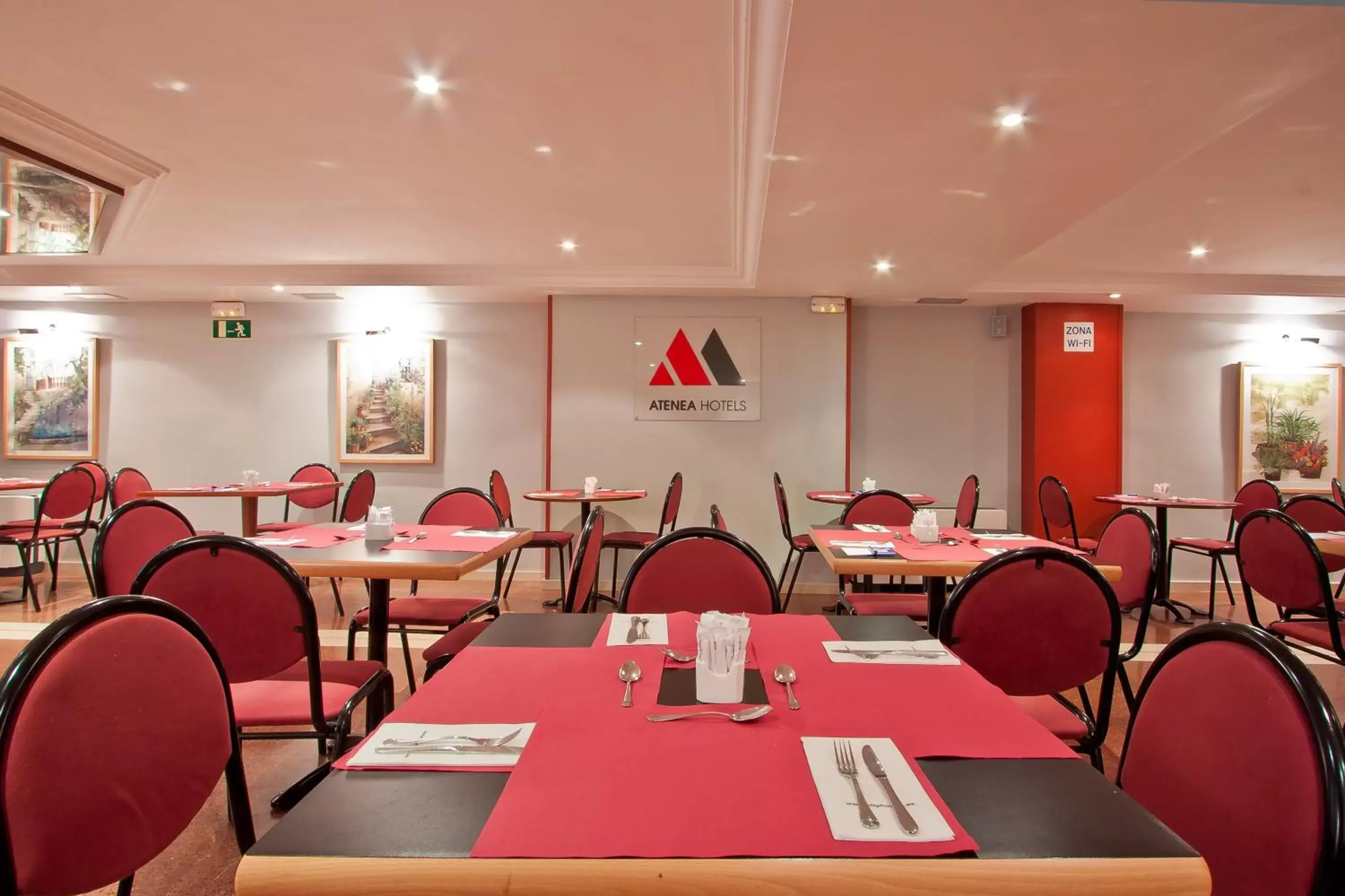 Restaurant/Places to Eat in Aparthotel Atenea Calabria