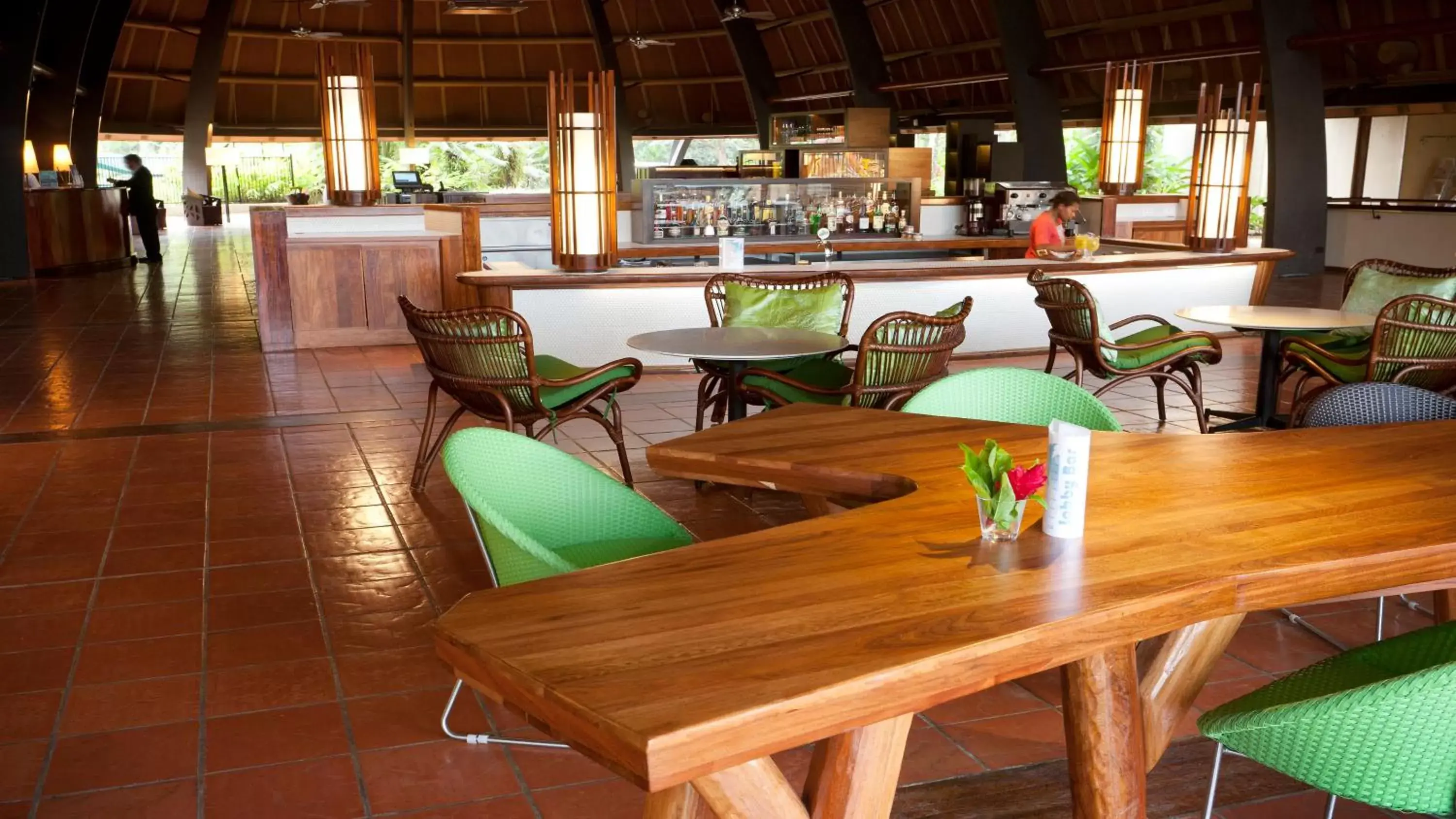 Lounge or bar, Lounge/Bar in Holiday Inn Resort Vanuatu, an IHG Hotel