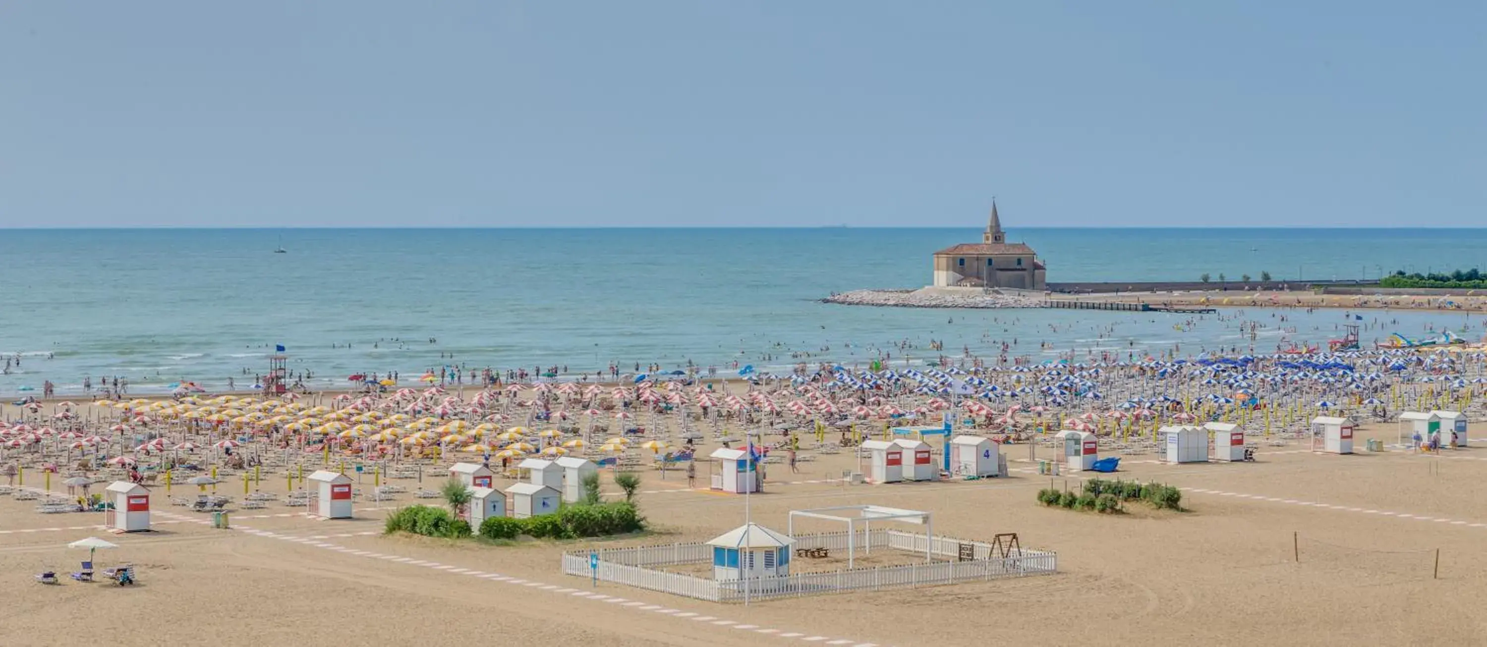 Bird's eye view, Beach in Marina Palace Hotel 4 stelle S