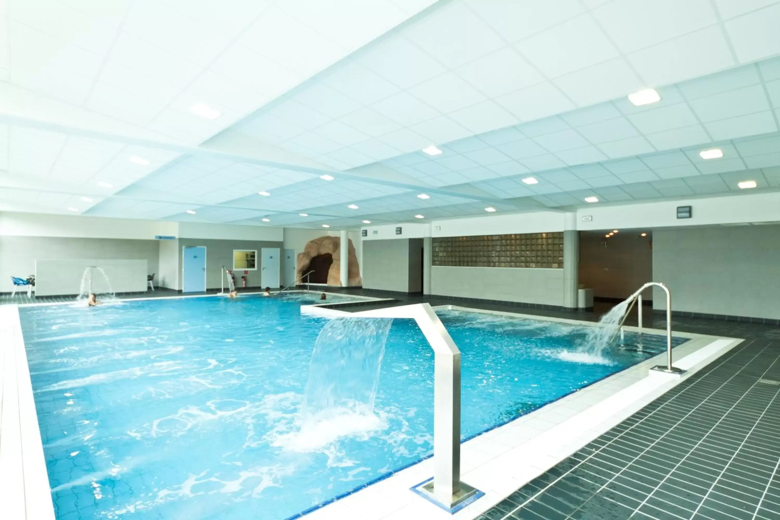 Swimming Pool in Villa Thermae Thonon-Les-Bains