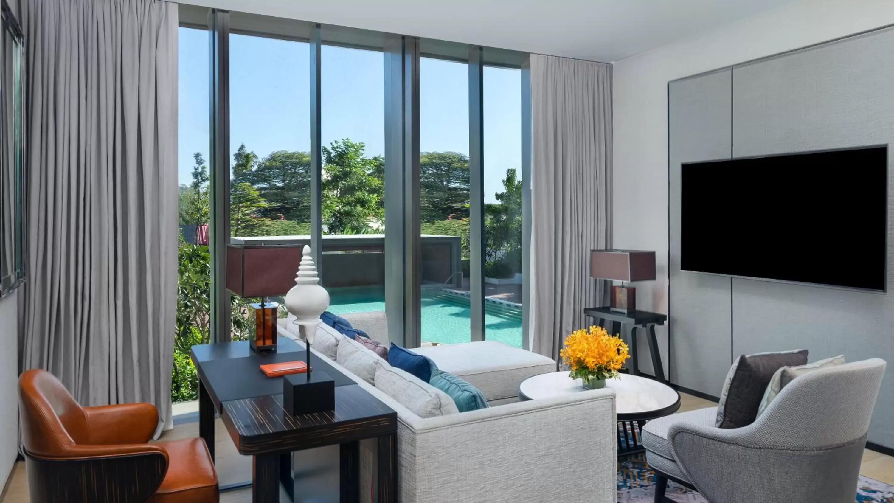 Living room, Seating Area in Hyatt Regency Phnom Penh