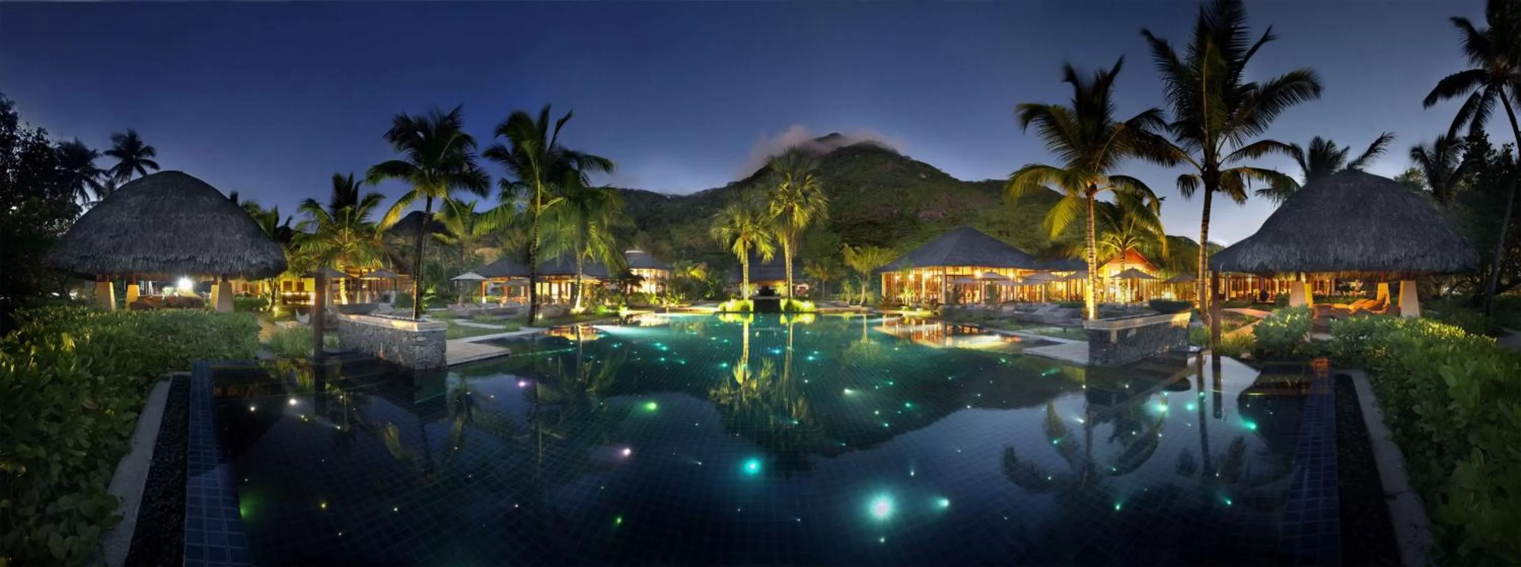 Pool view in Hilton Seychelles Labriz Resort & Spa
