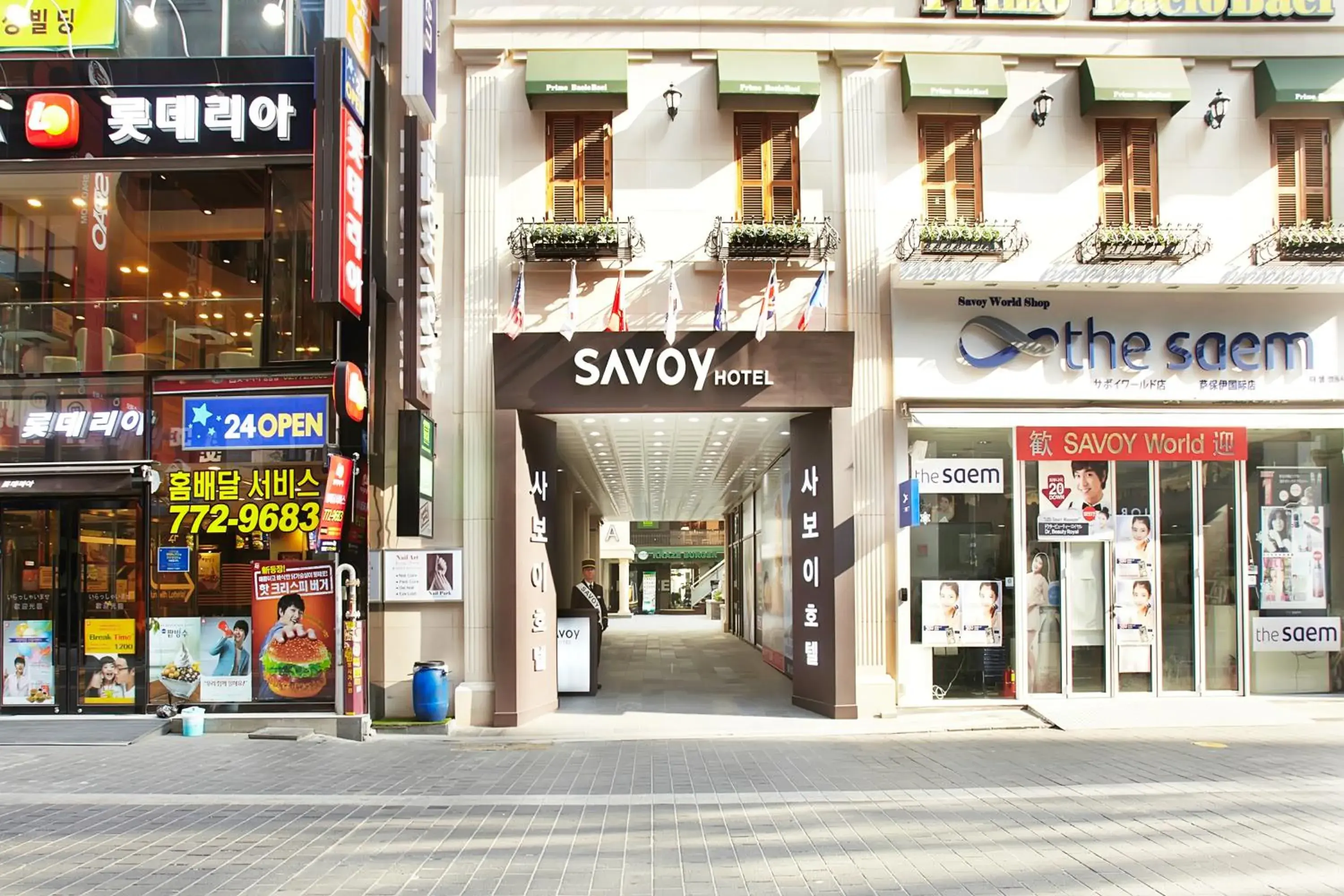 Facade/entrance in Savoy Hotel Myeongdong