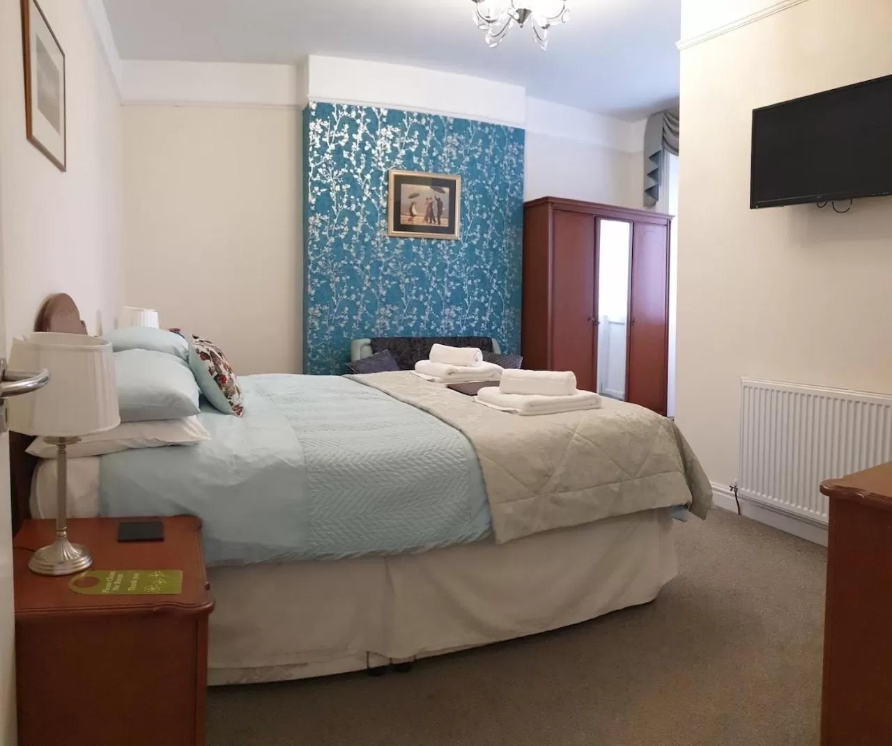 Superior Double Room in The Senarth Guesthouse - Seaside Guesthouse with Breakfast & Free Parking