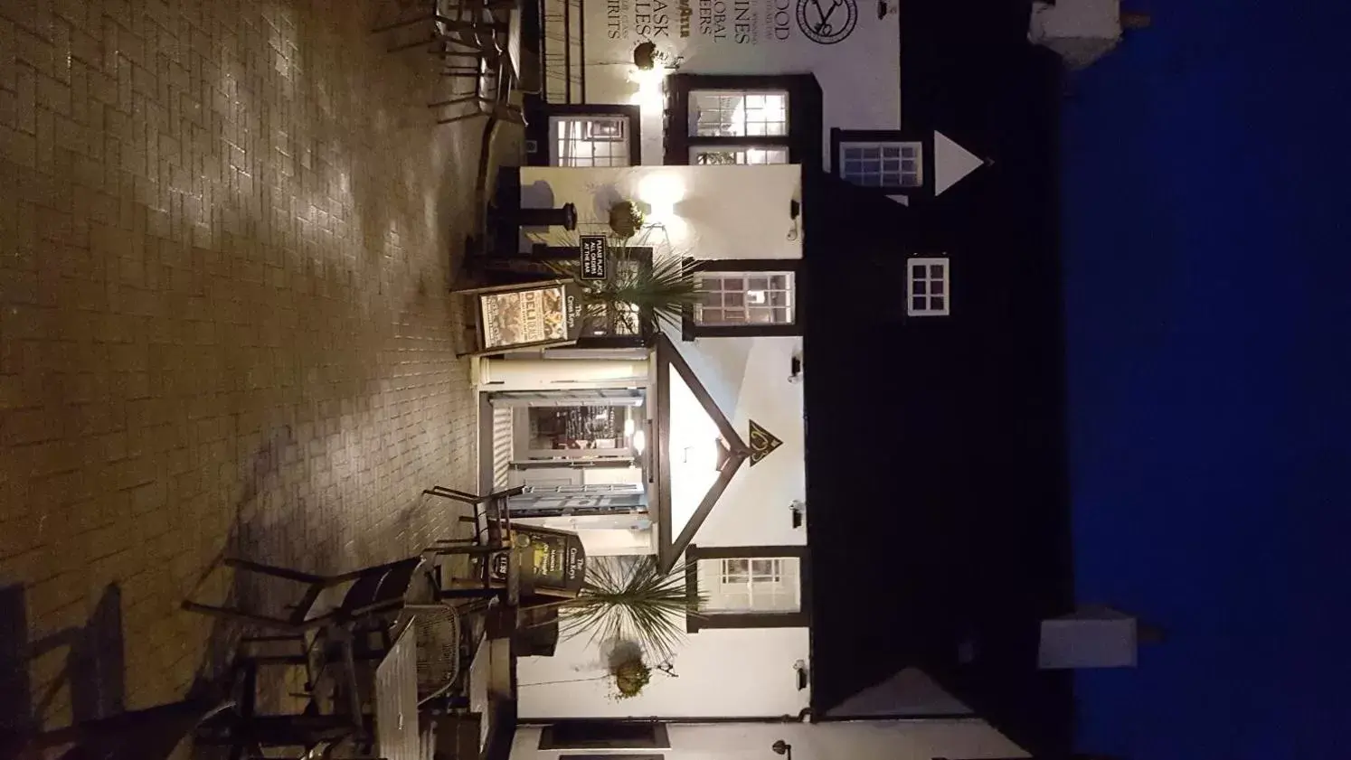 Facade/entrance in The Cross Keys Wetherspoon