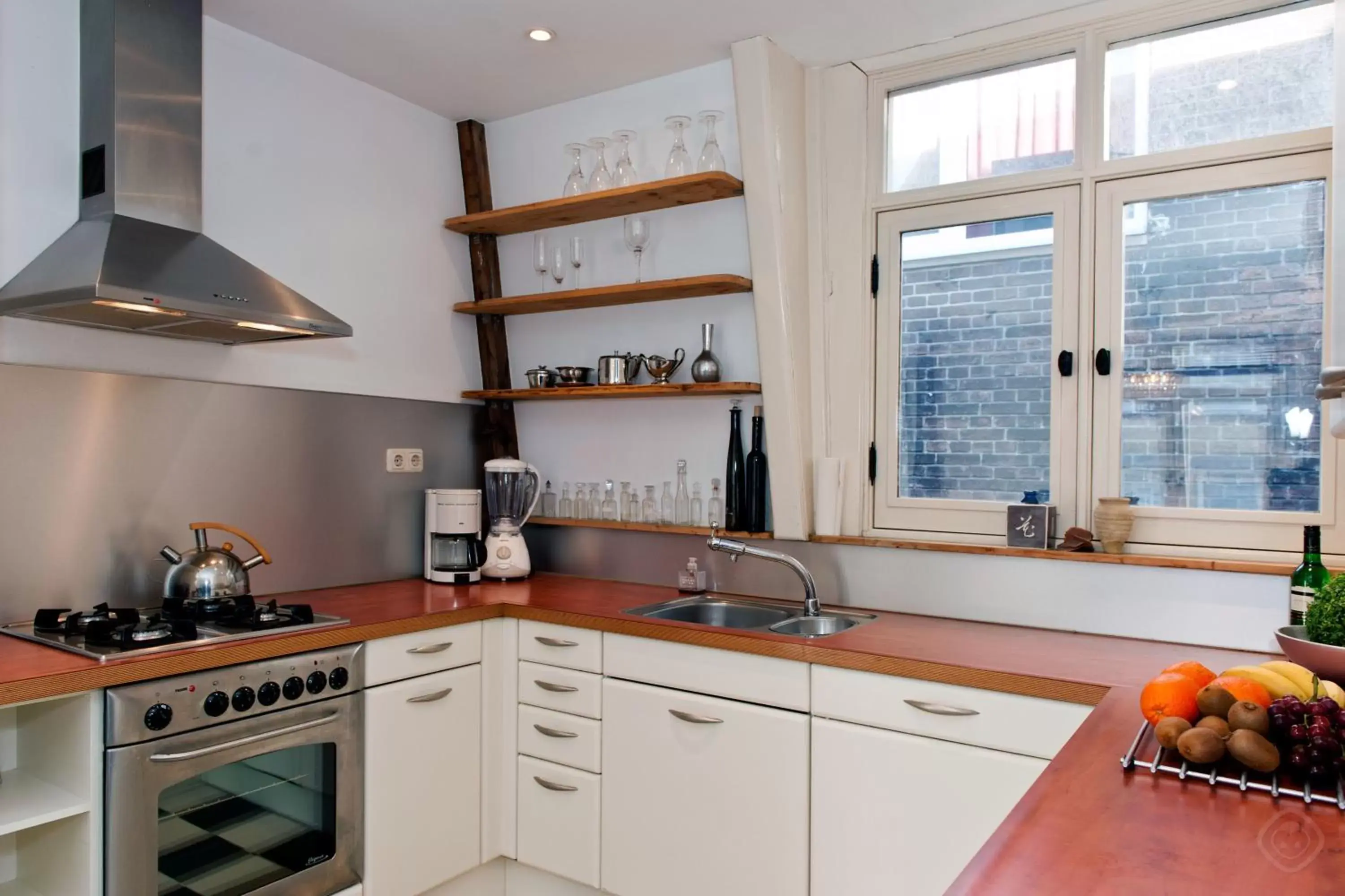 Kitchen or kitchenette, Kitchen/Kitchenette in Canal Holiday Apartment