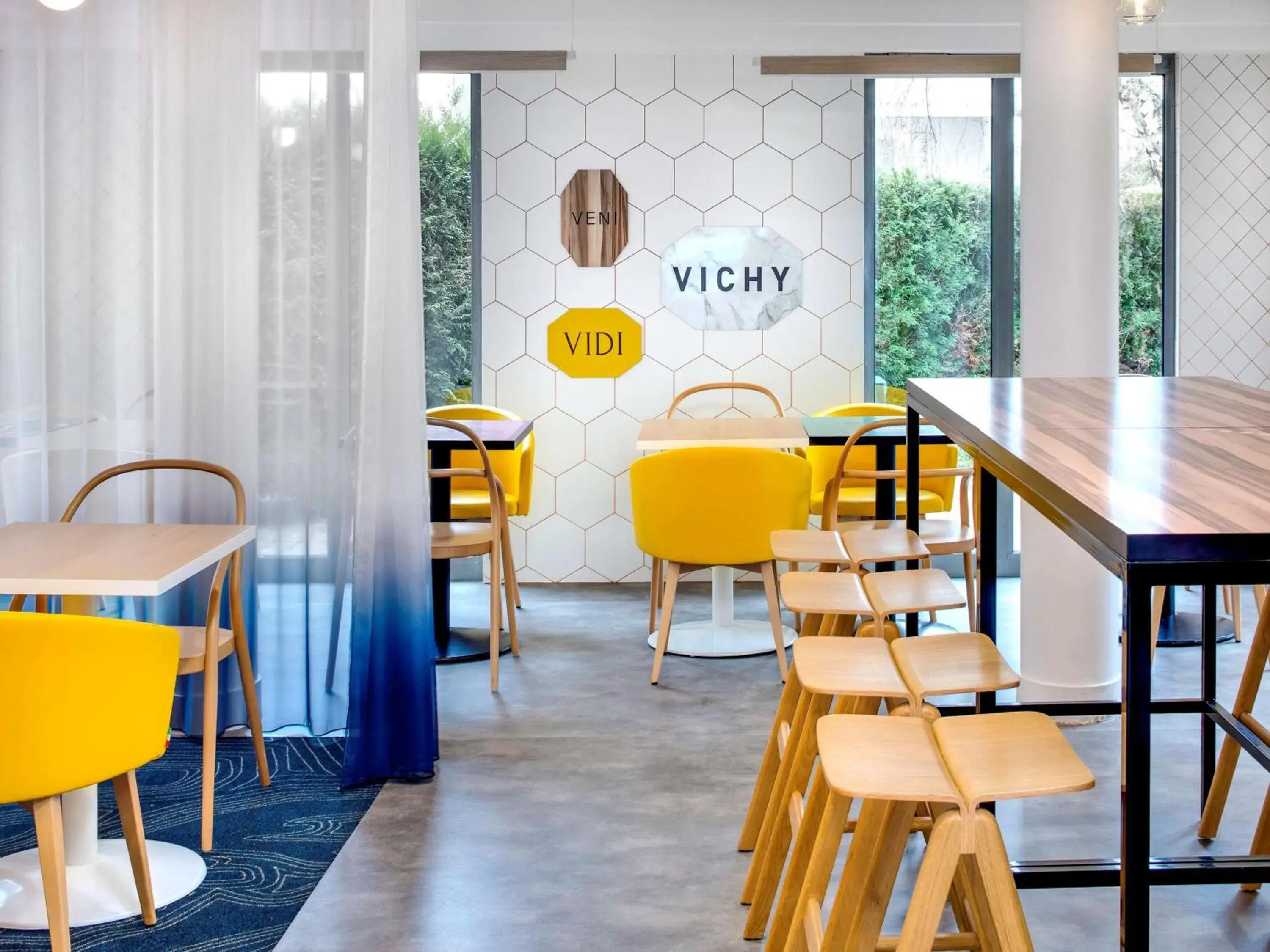 Restaurant/Places to Eat in ibis Styles Vichy Centre