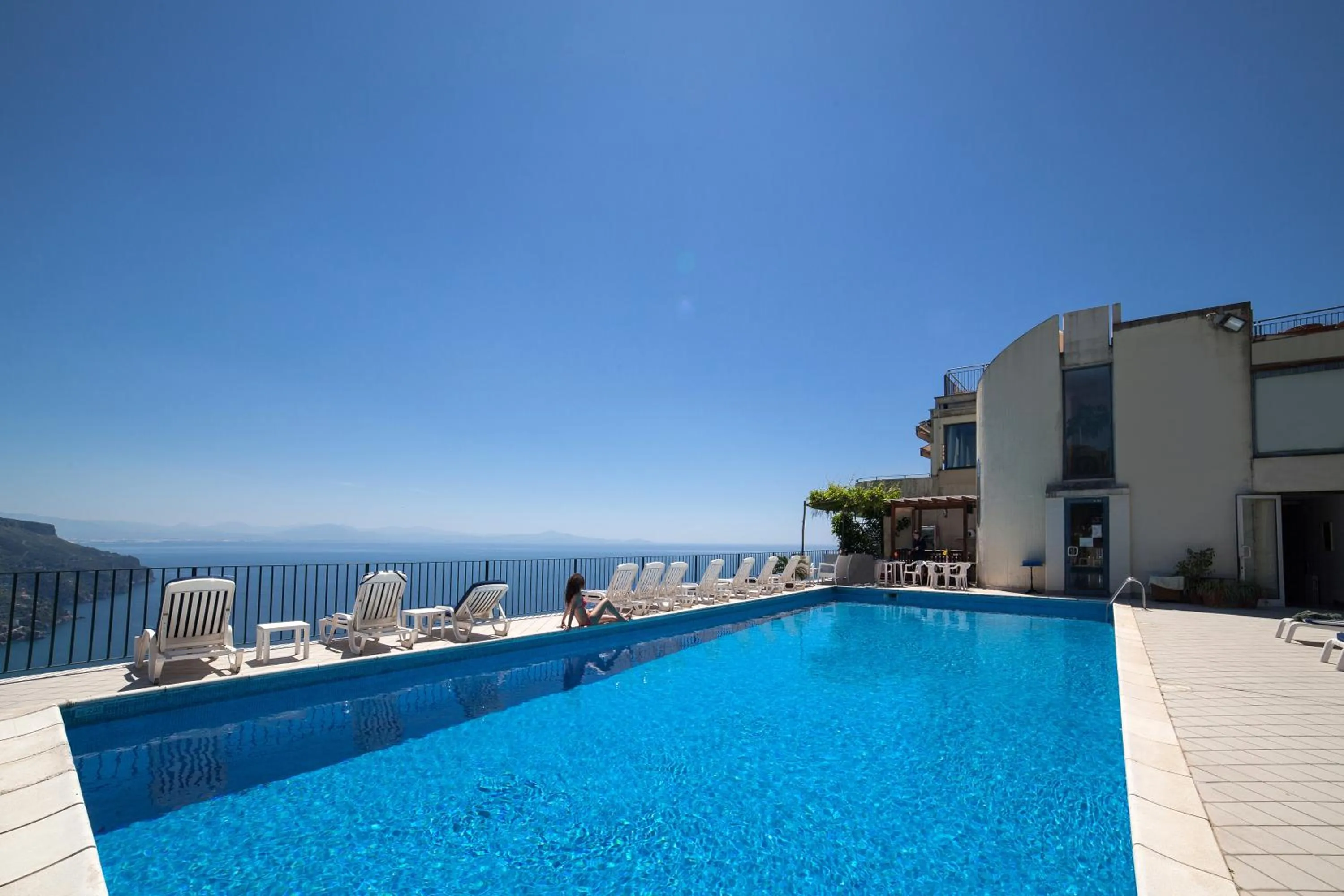 Swimming pool in Hotel Graal