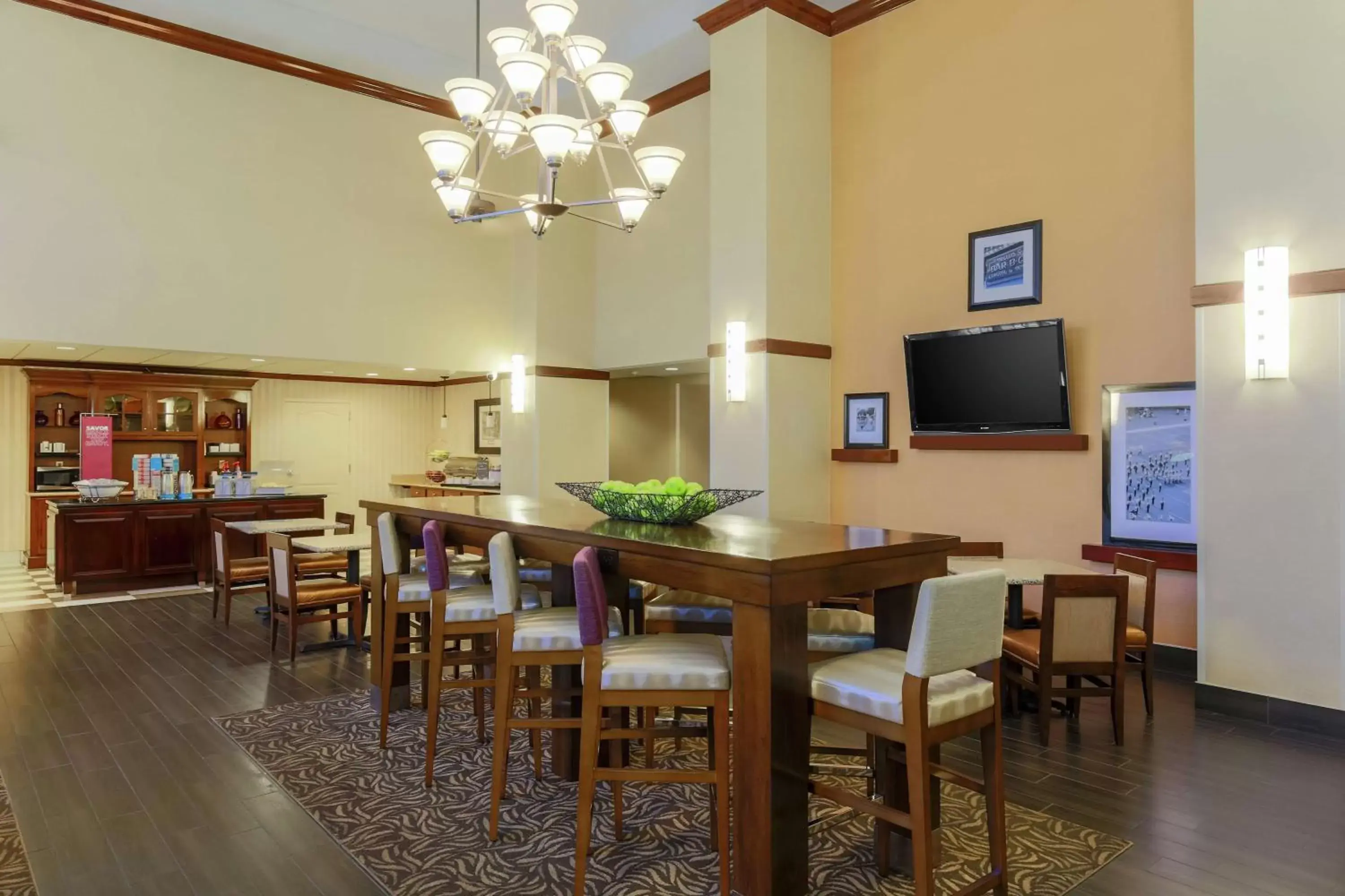 Lobby or reception, Restaurant/Places to Eat in Hampton Inn & Suites Tallahassee I-10-Thomasville Road