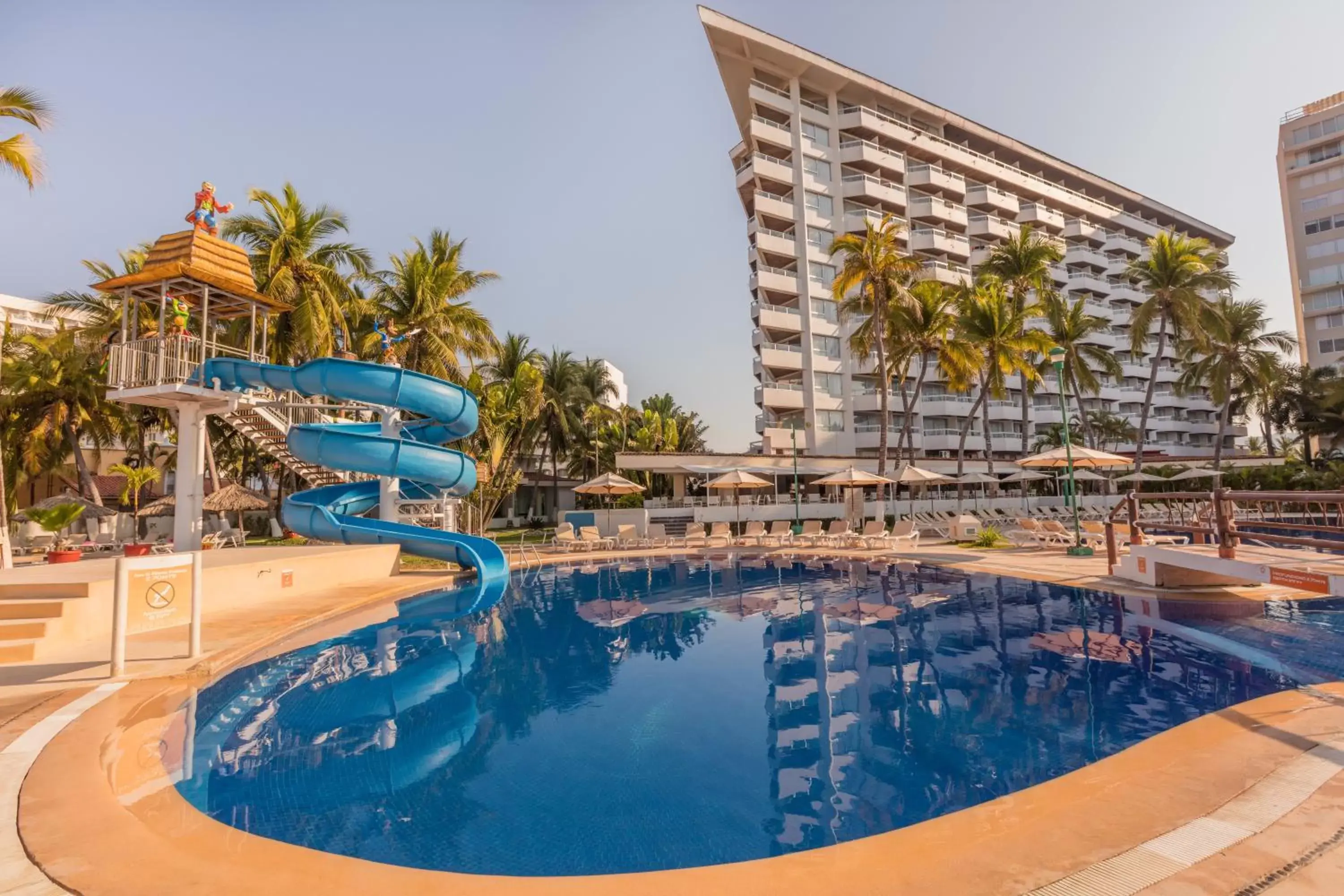 Aqua park, Swimming Pool in Krystal Ixtapa