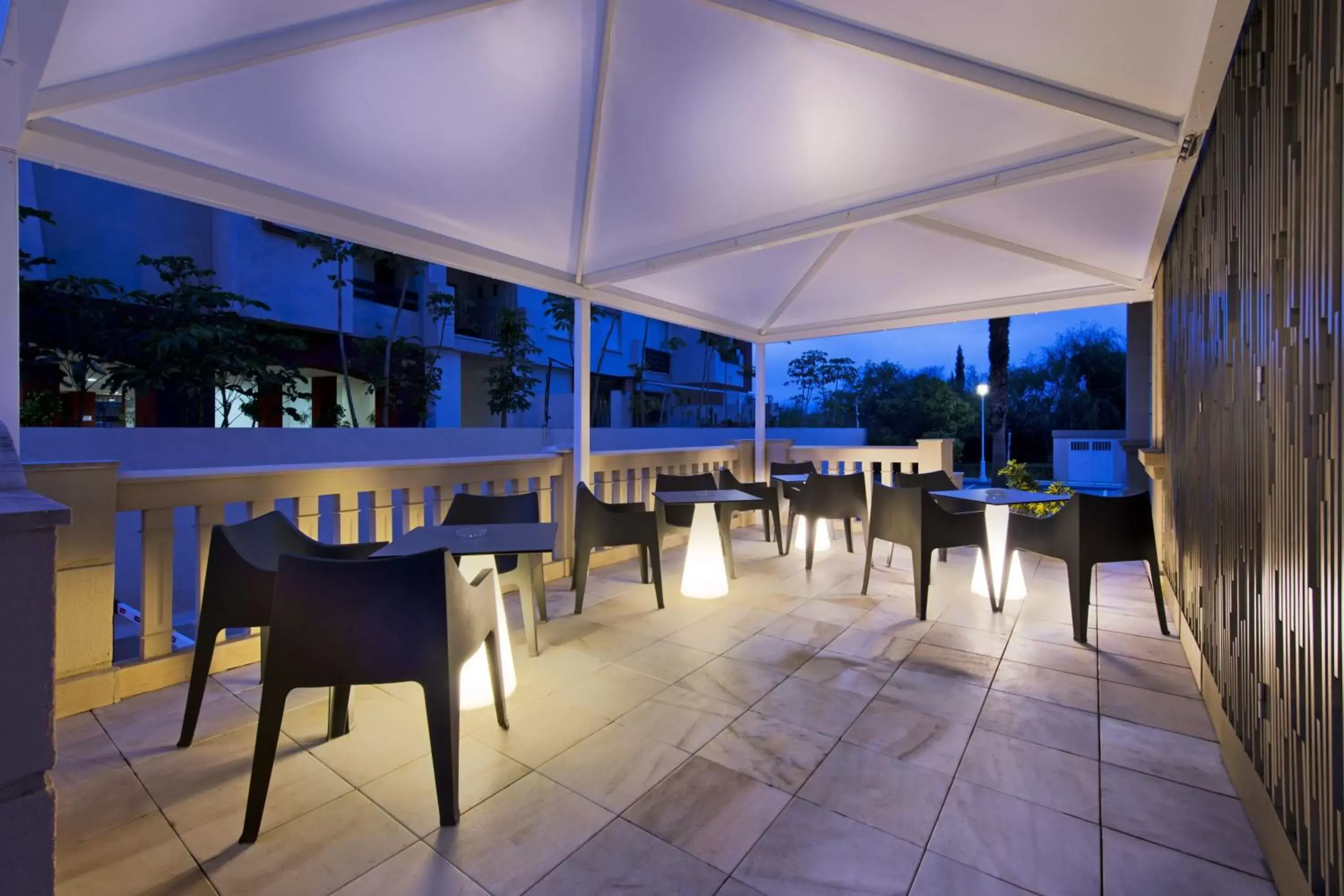 Lounge or bar, Restaurant/Places to Eat in Elba Motril Beach & Business Hotel