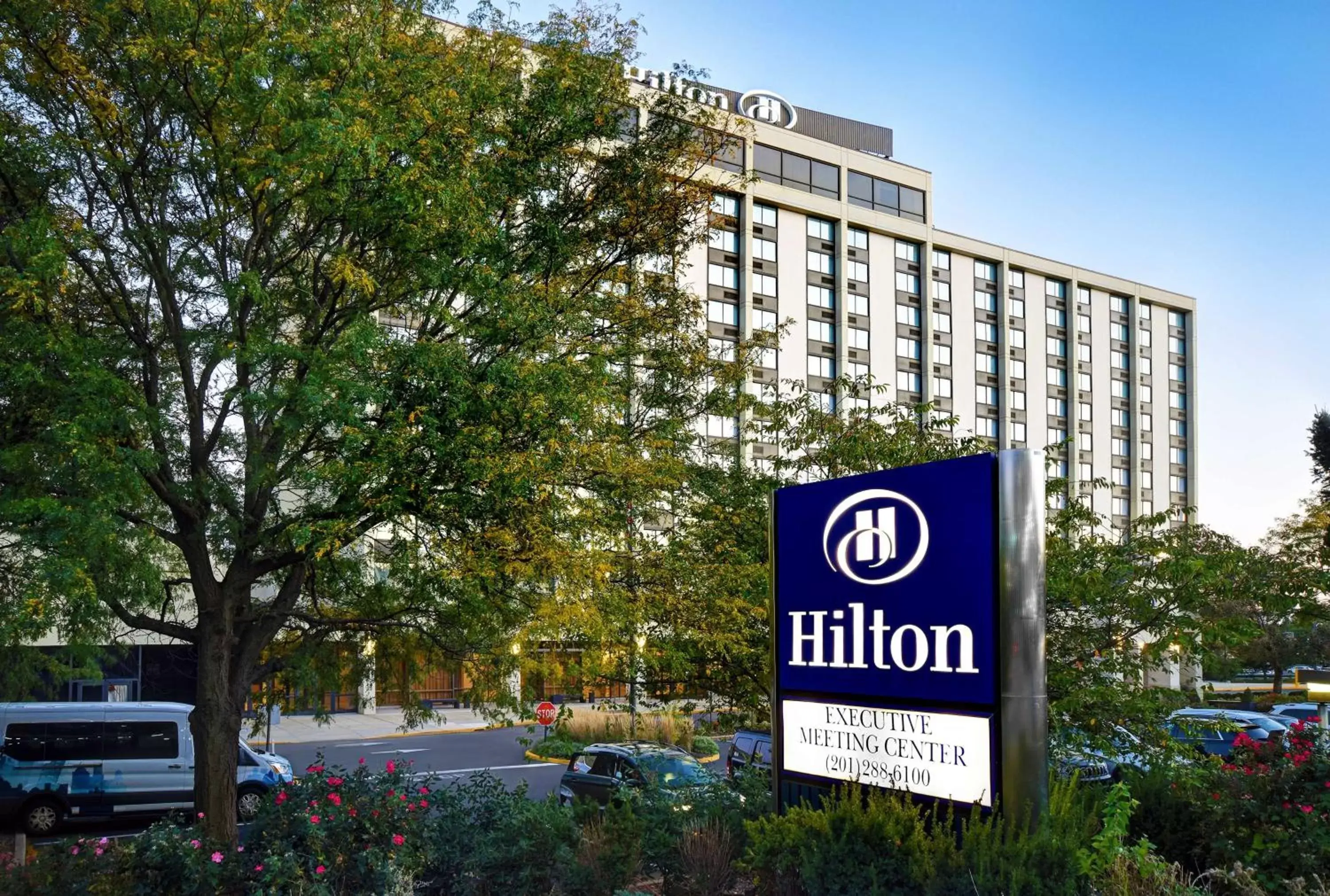 Property building in Hilton Hasbrouck Heights-Meadowlands Property building in Hilton Hasbrouck Heights-Meadowlands