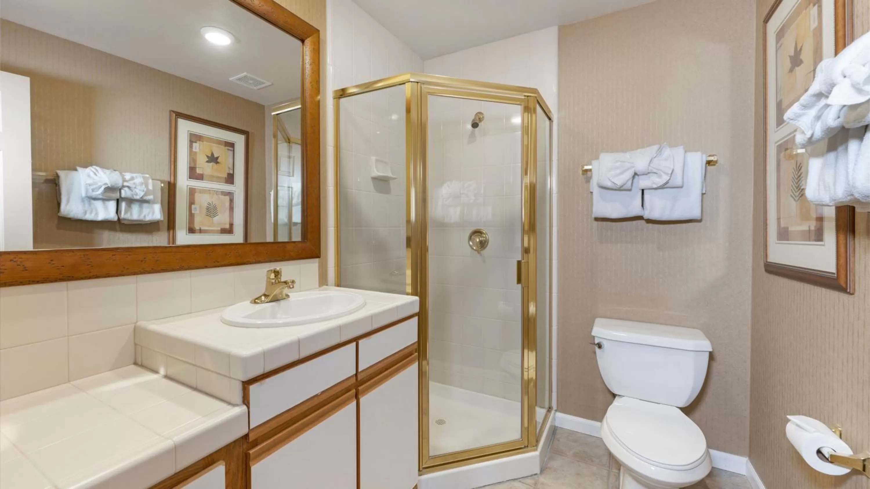 Bathroom in Holiday Inn Club Vacations - Tahoe Ridge Resort