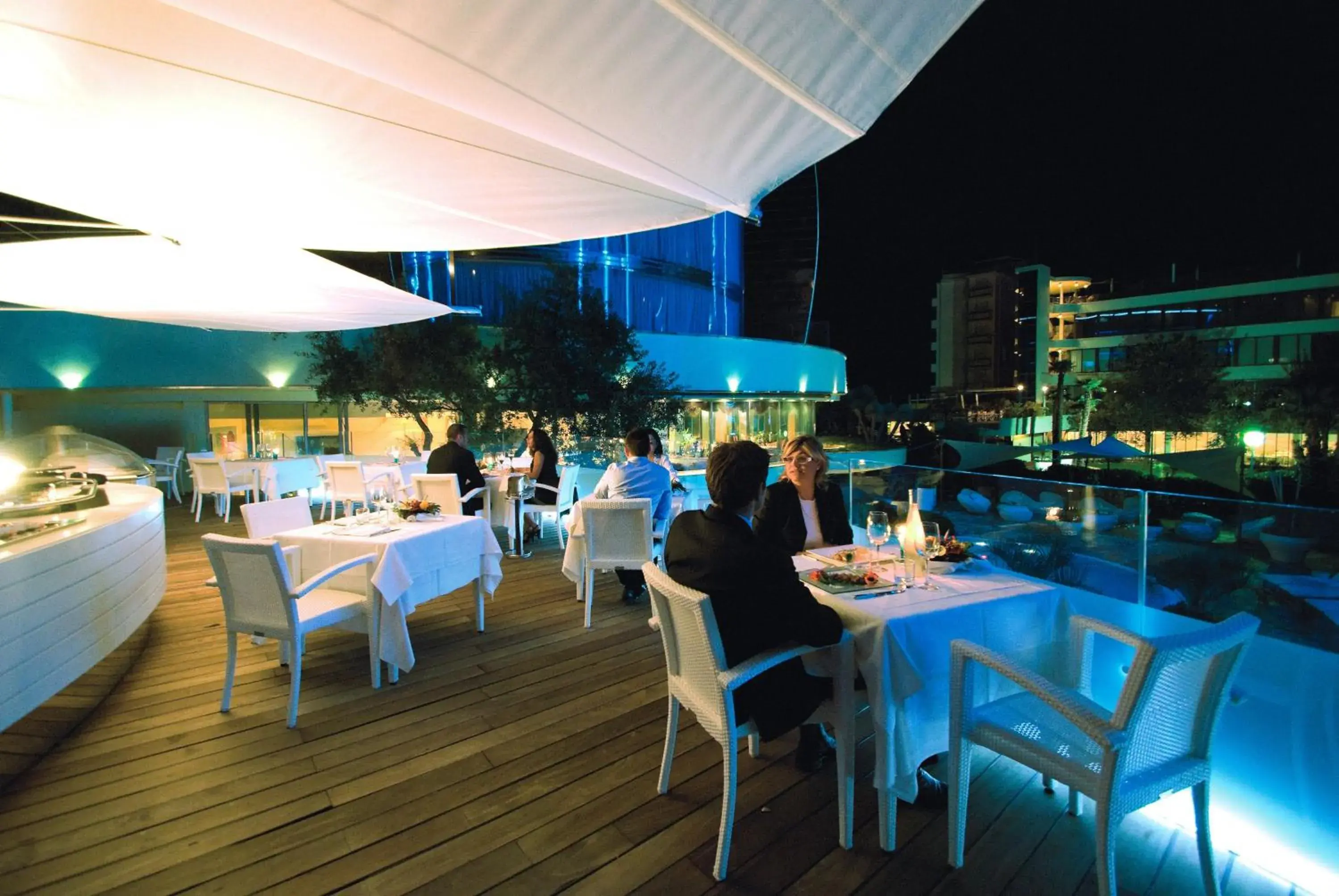 Restaurant/Places to Eat in Hotel Premier & Suites - Premier Resort