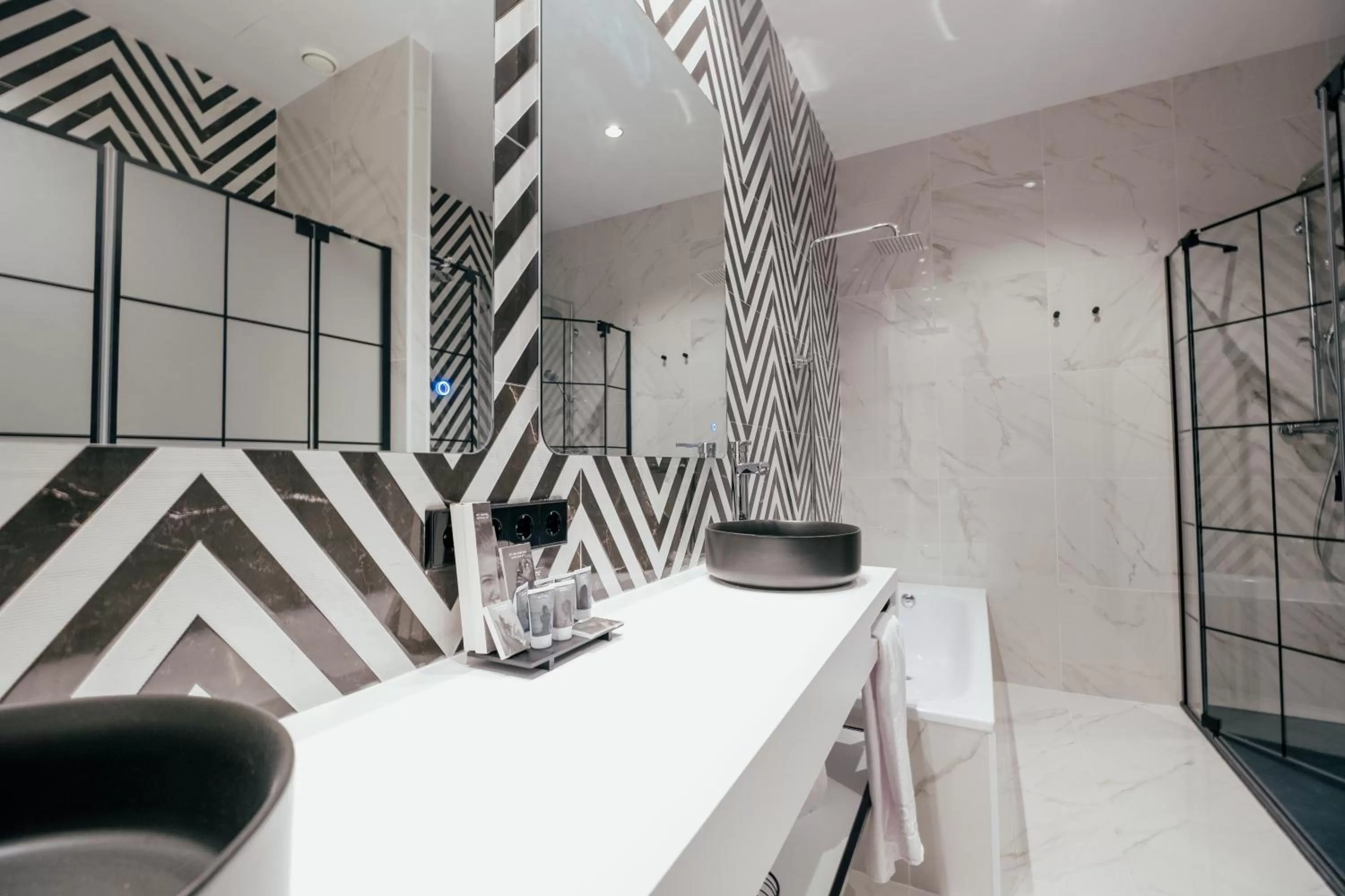 Bathroom in Hotel Cetina Casa de las Telas Sevilla