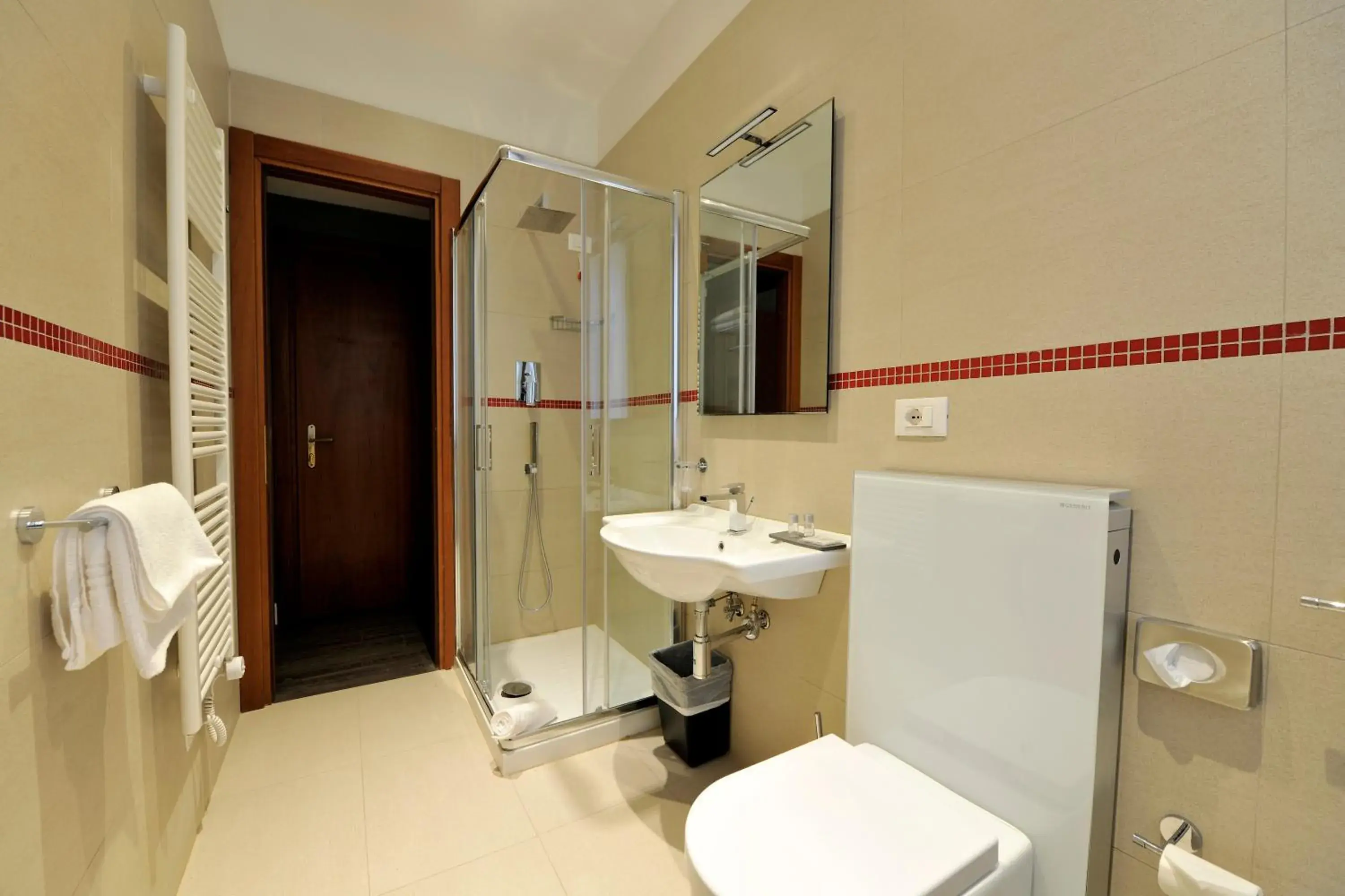 Bathroom in Maxxim Hotel