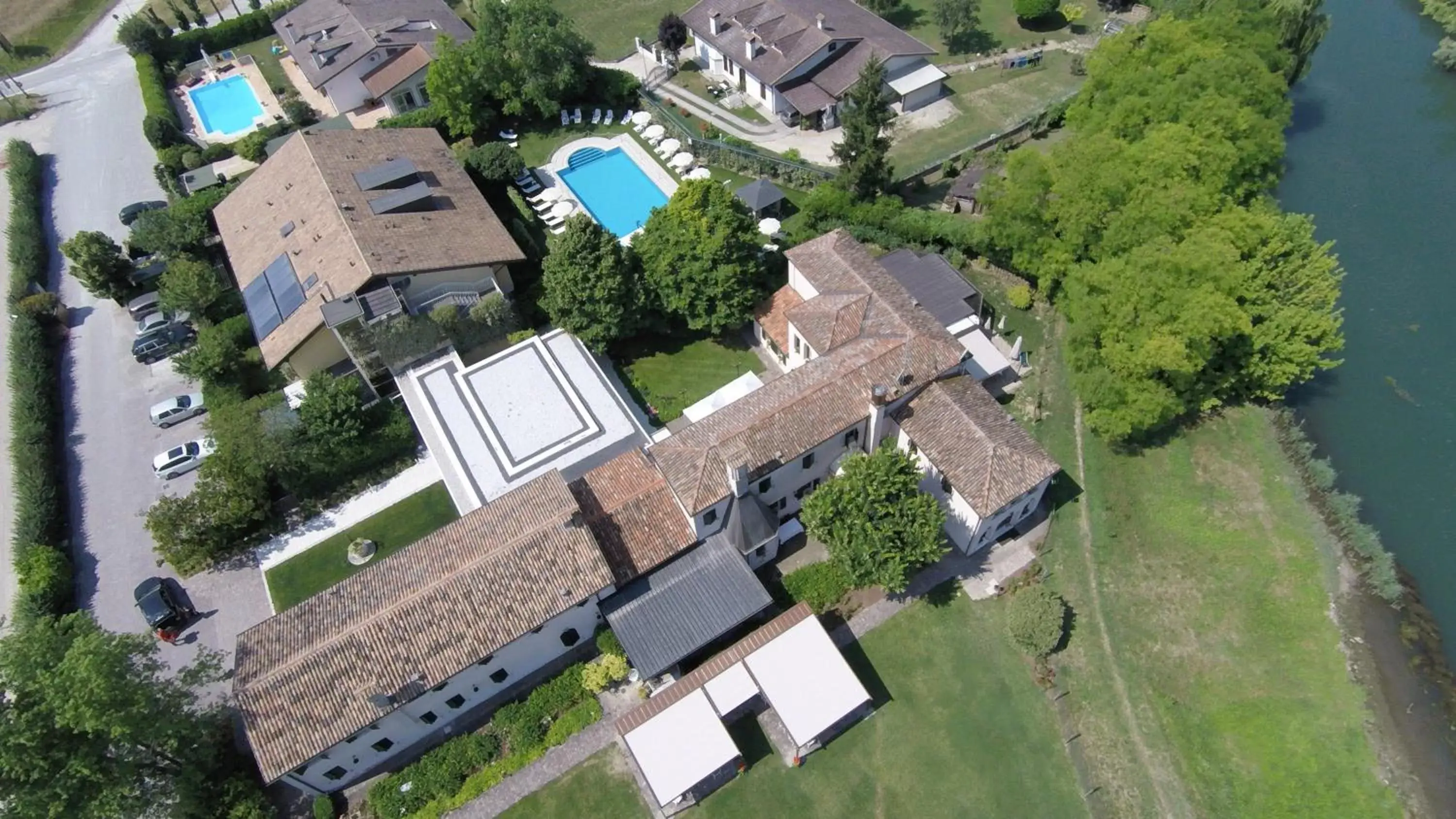 Bird's eye view, Bird's-eye View in Borgo Cà dei Sospiri