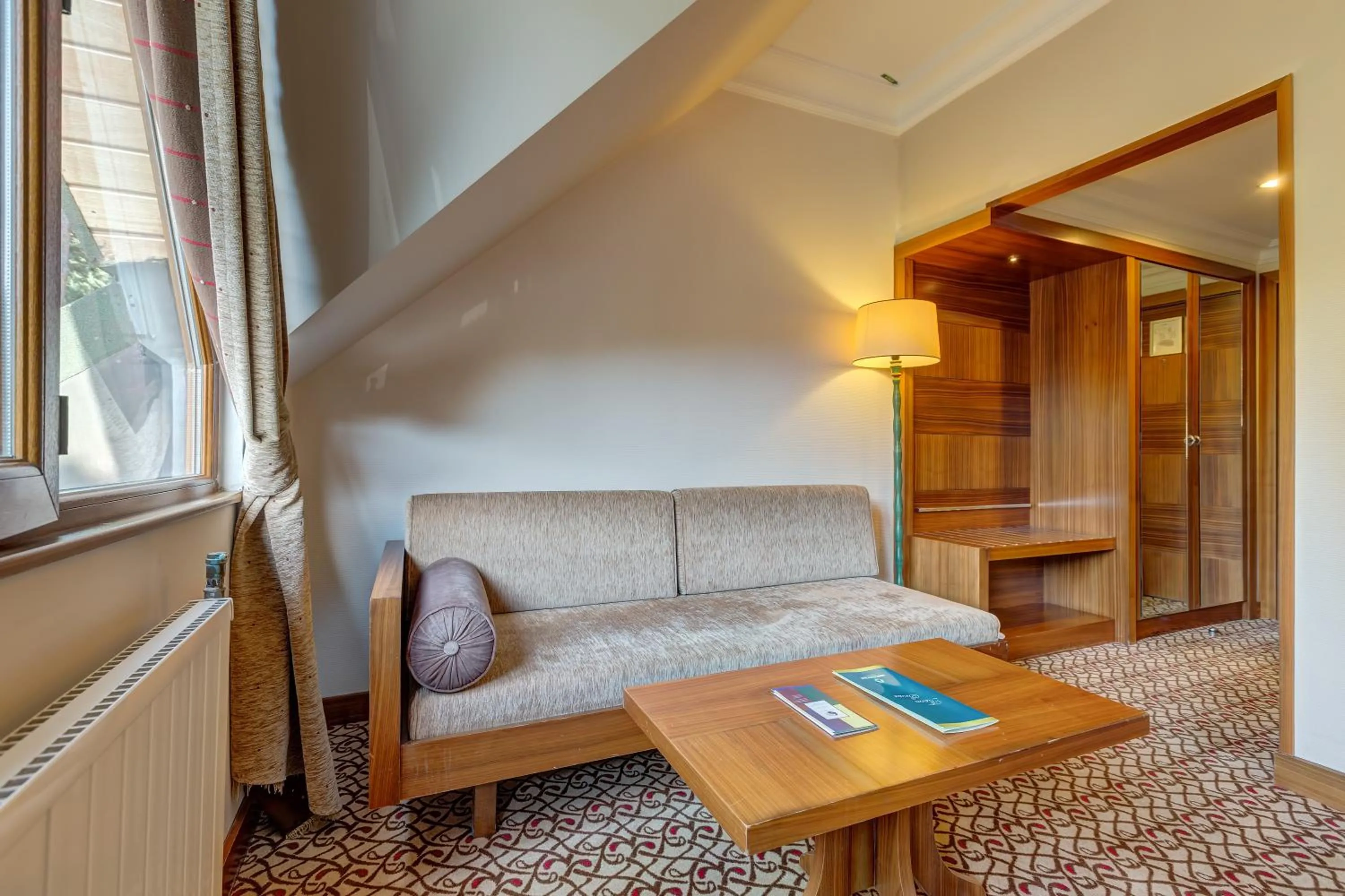 Seating area in Buyuk Abant Hotel