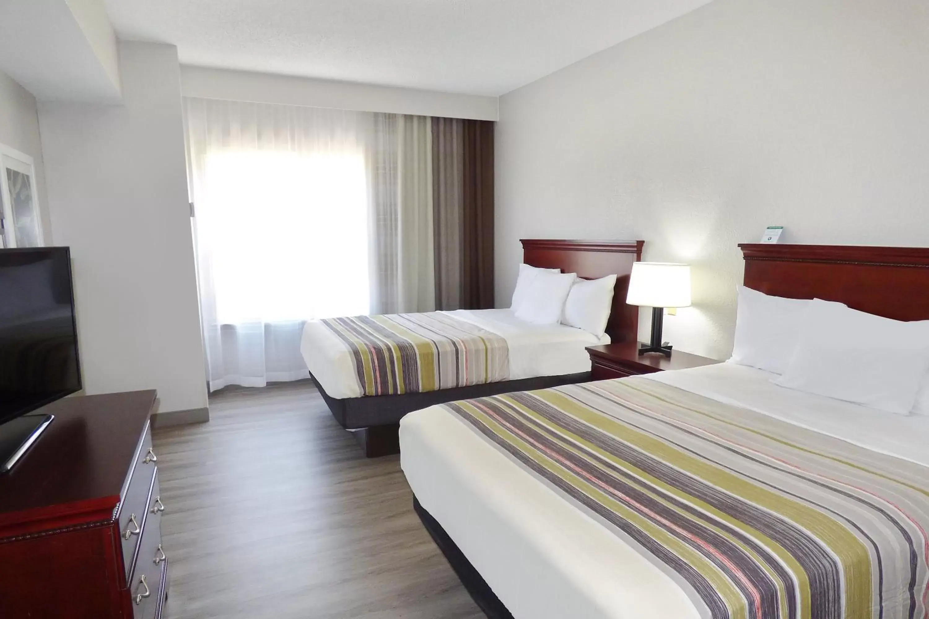 Bedroom, Bed in Country Inn & Suites by Radisson, Biloxi-Ocean Springs, MS