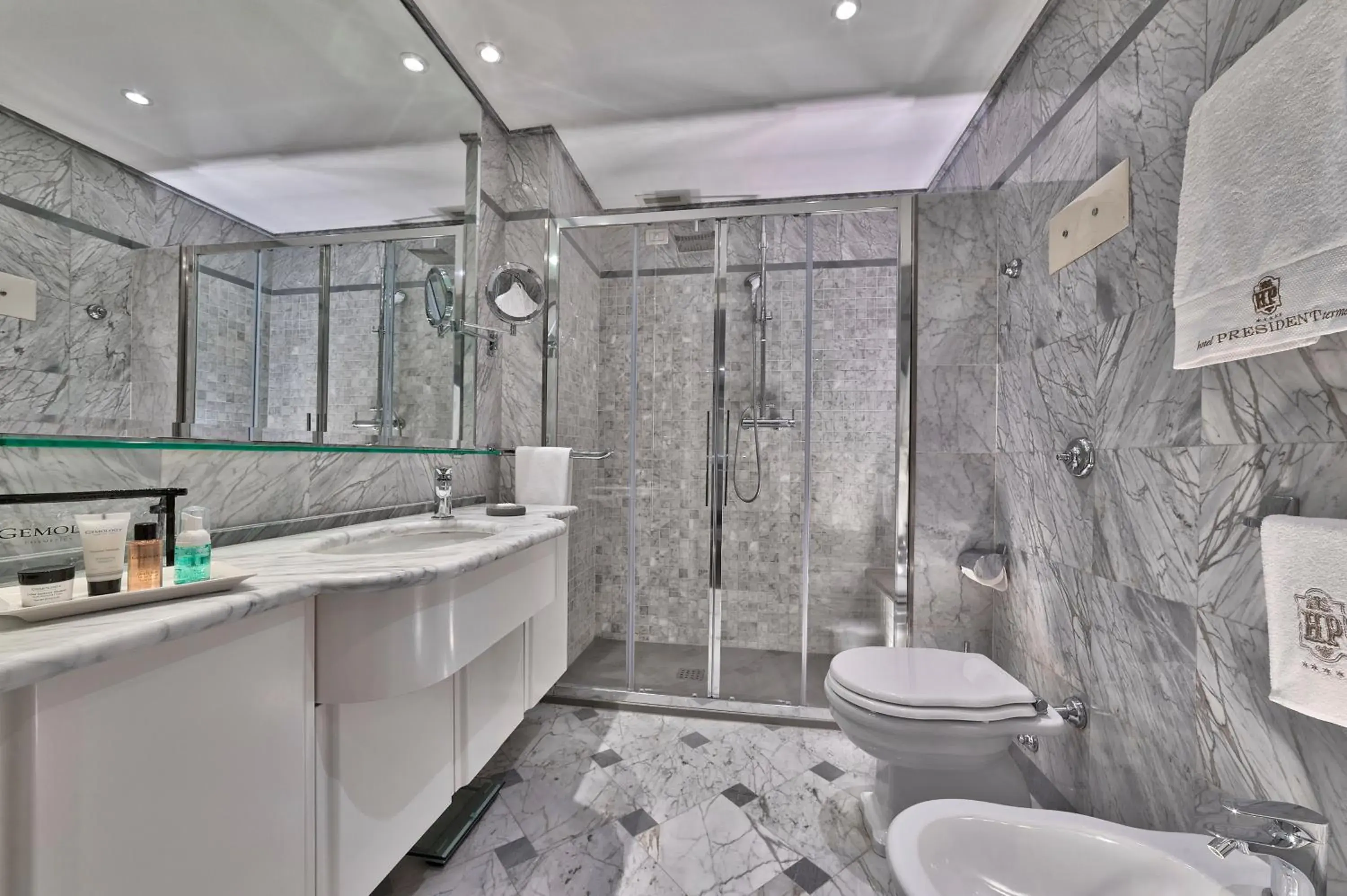 Bathroom in Hotel President Terme