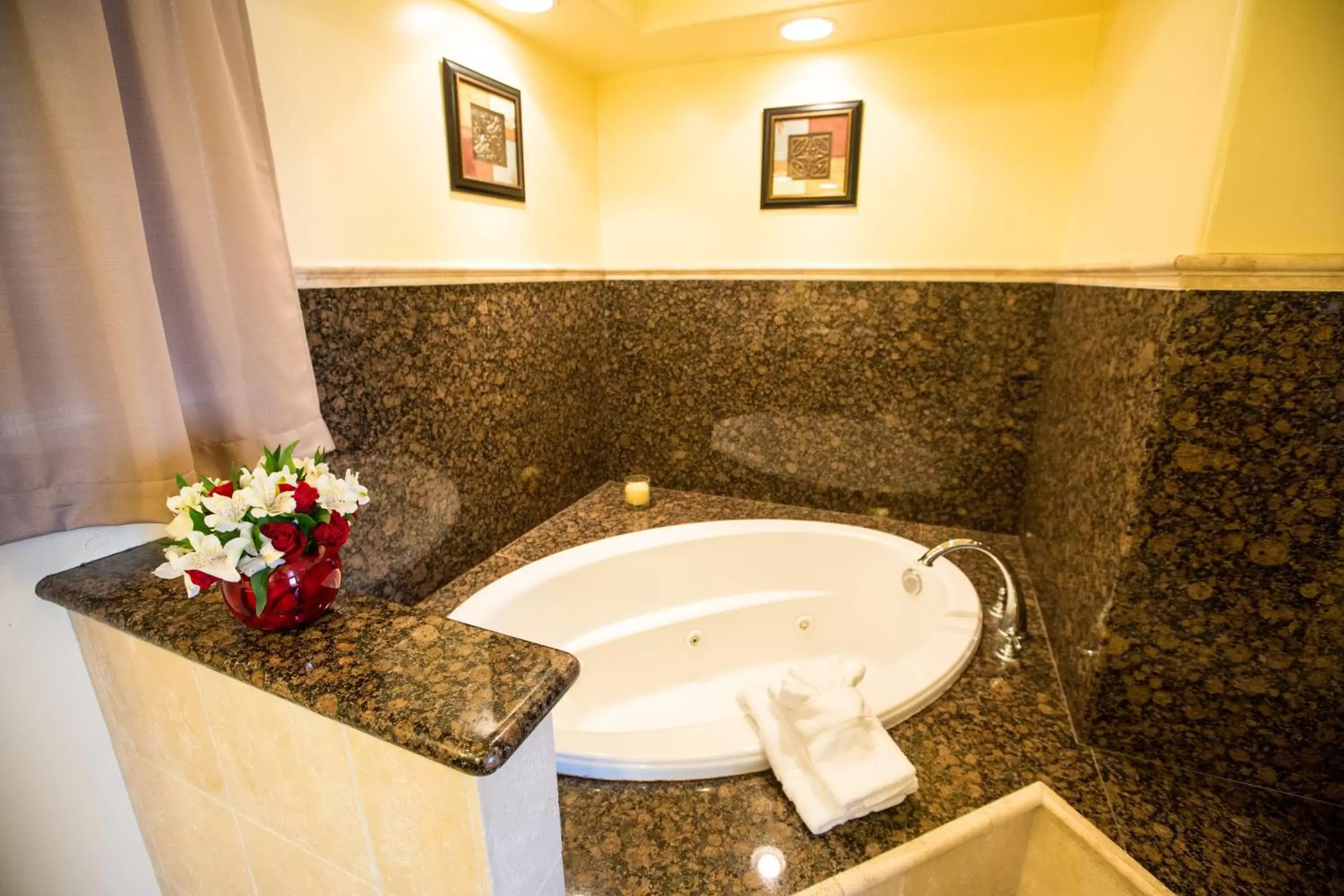 Bathroom in Beachwalker Inn & Suites