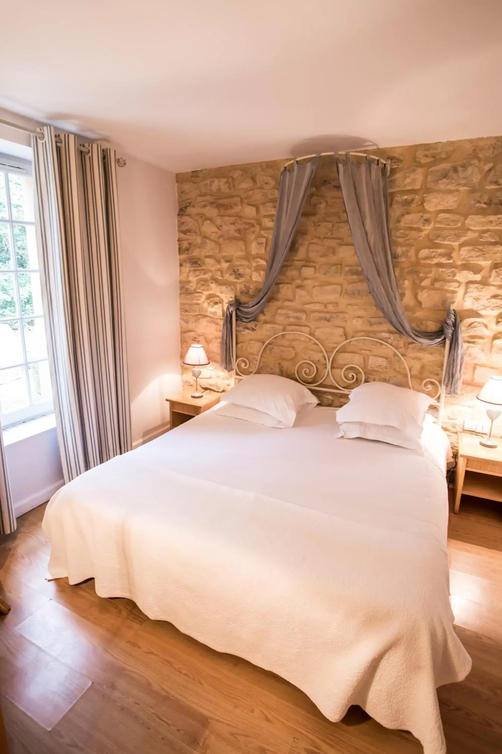 Photo of the whole room, Bed in Hôtel Le Pré Galoffre