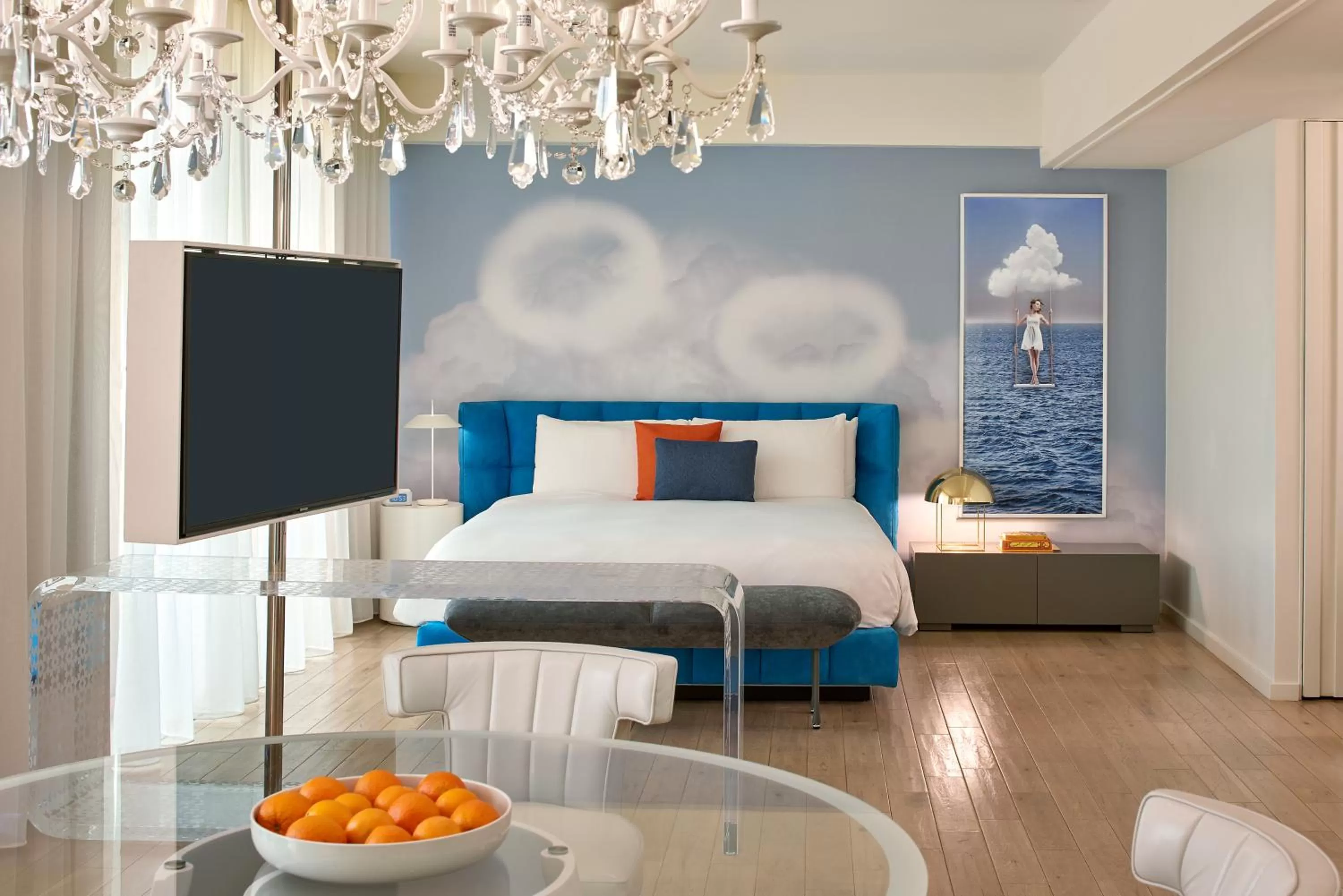 Bed in Mondrian Los Angeles