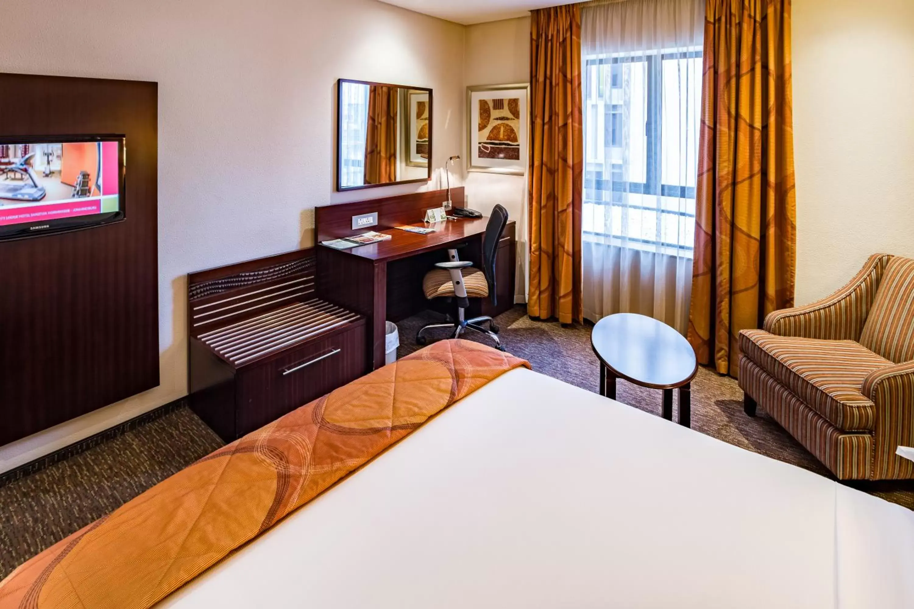 Bedroom, Bed in City Lodge Hotel Hatfield, Pretoria Bedroom, Bed in City Lodge Hotel Hatfield, Pretoria