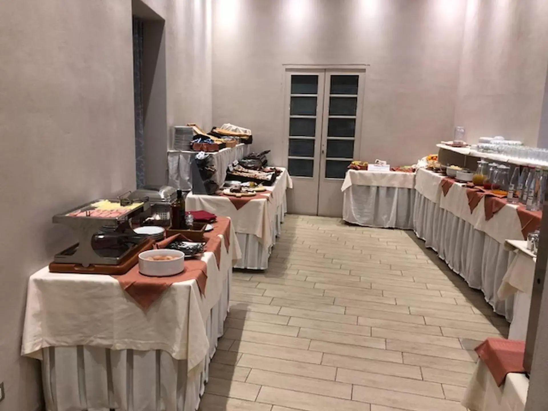 Buffet breakfast, Restaurant/Places to Eat in Hotel La Rosetta
