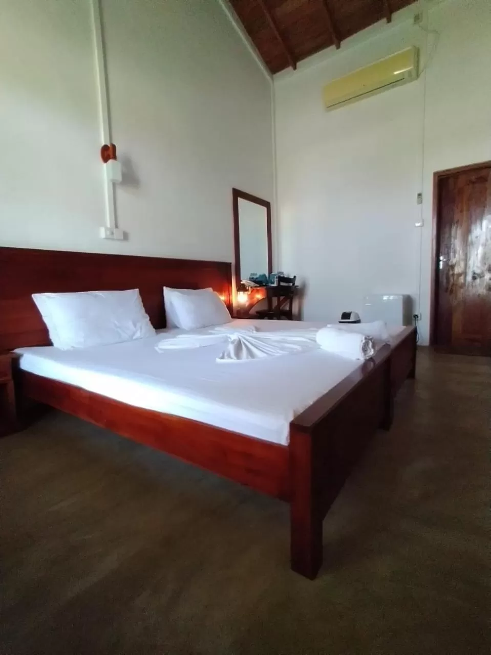 Single Room with Sea View in Pearl Oceanic Resort - Trincomalee