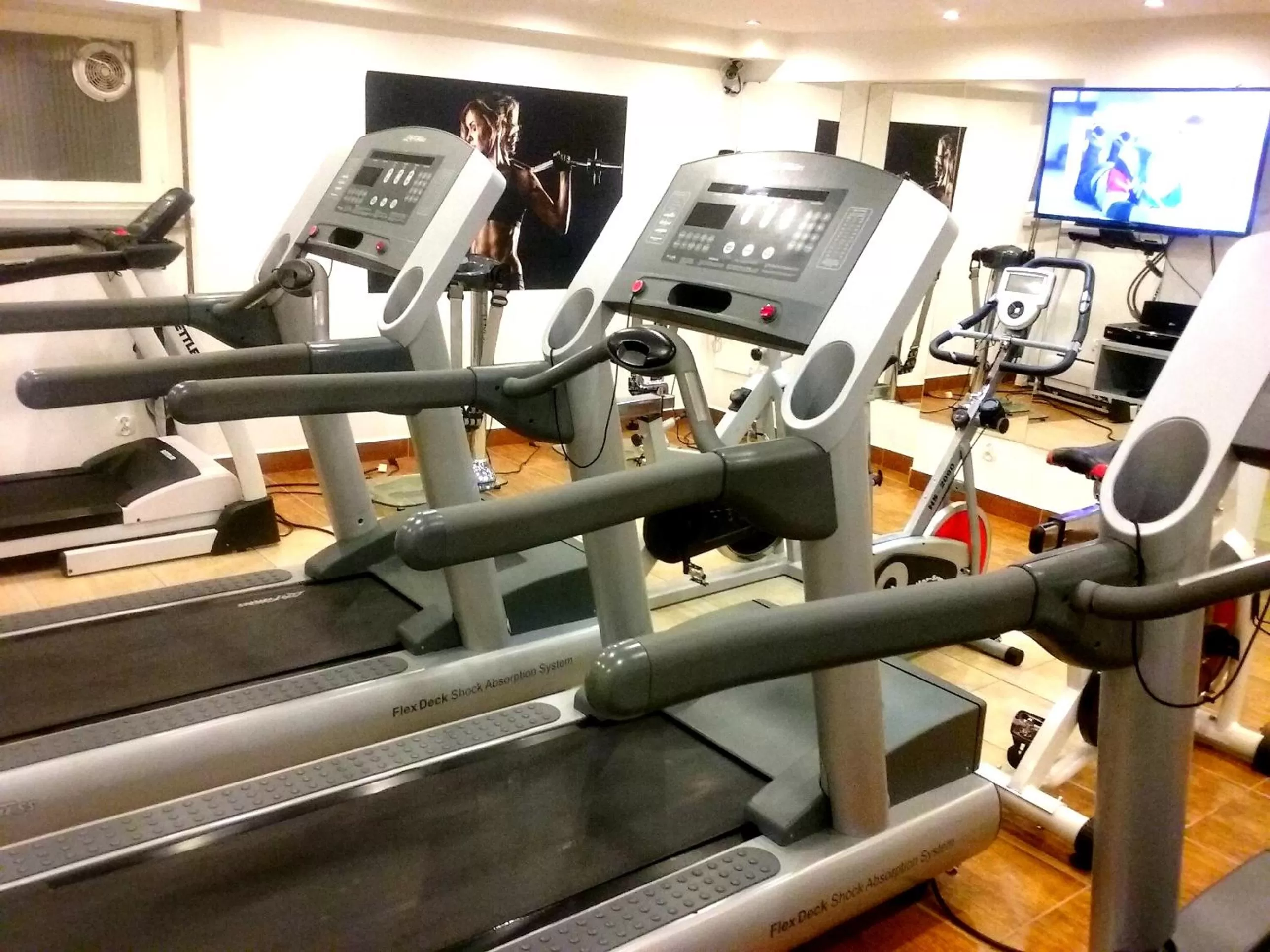 Sports in Hotel Miłosz Restauracja, Basen dla dzieci, Sala Zabaw, Siłownia