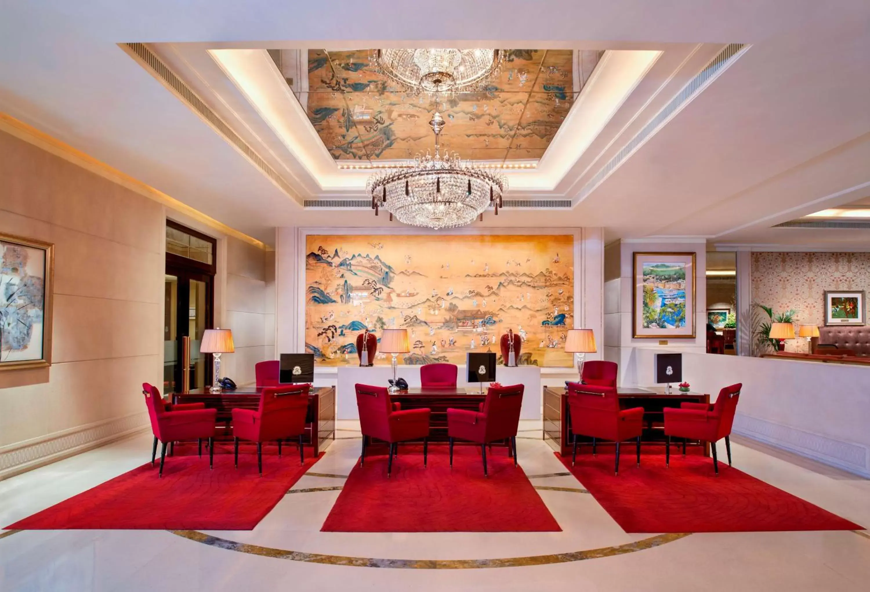 Lobby or reception in The St Regis Singapore