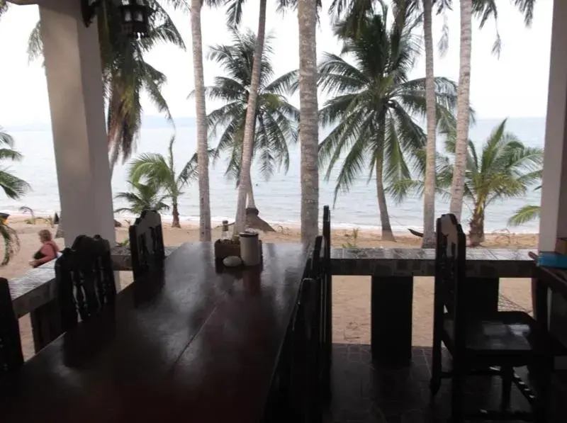 Restaurant/places to eat in Palm Point Village Restaurant/places to eat in Palm Point Village