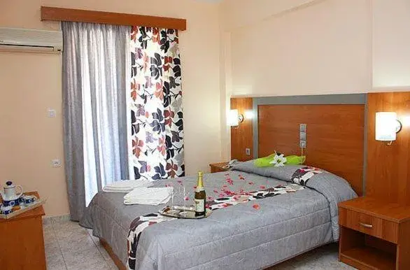 Photo of the whole room, Bed in Macedonia Photo of the whole room, Bed in Macedonia