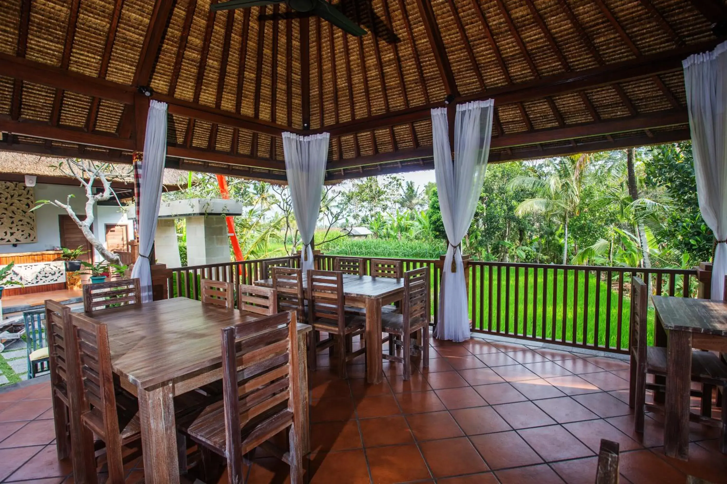 Restaurant/Places to Eat in Ubud Luwih Nature Retreat