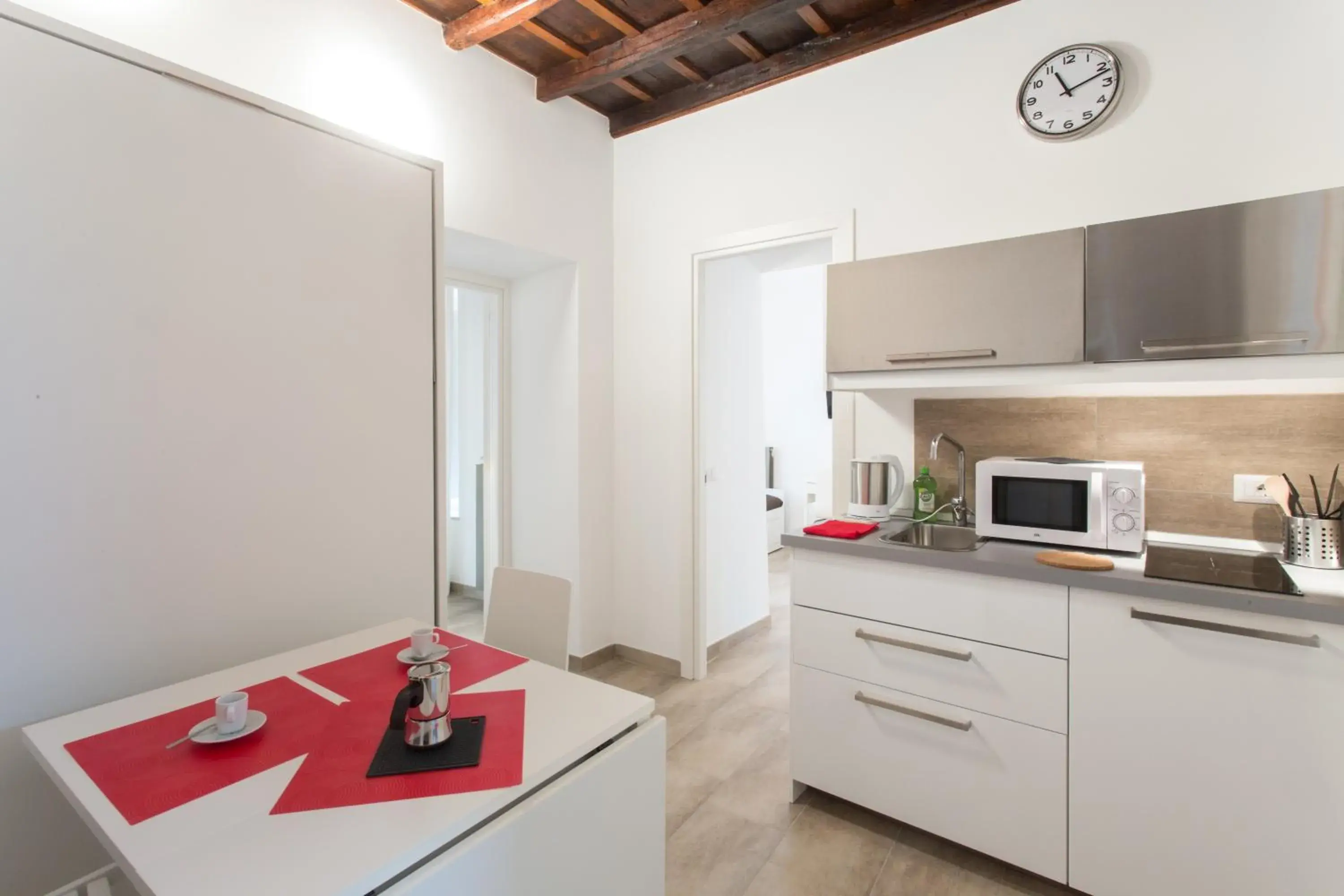 Kitchen or kitchenette, Kitchen/Kitchenette in Domenichino Luxury Home