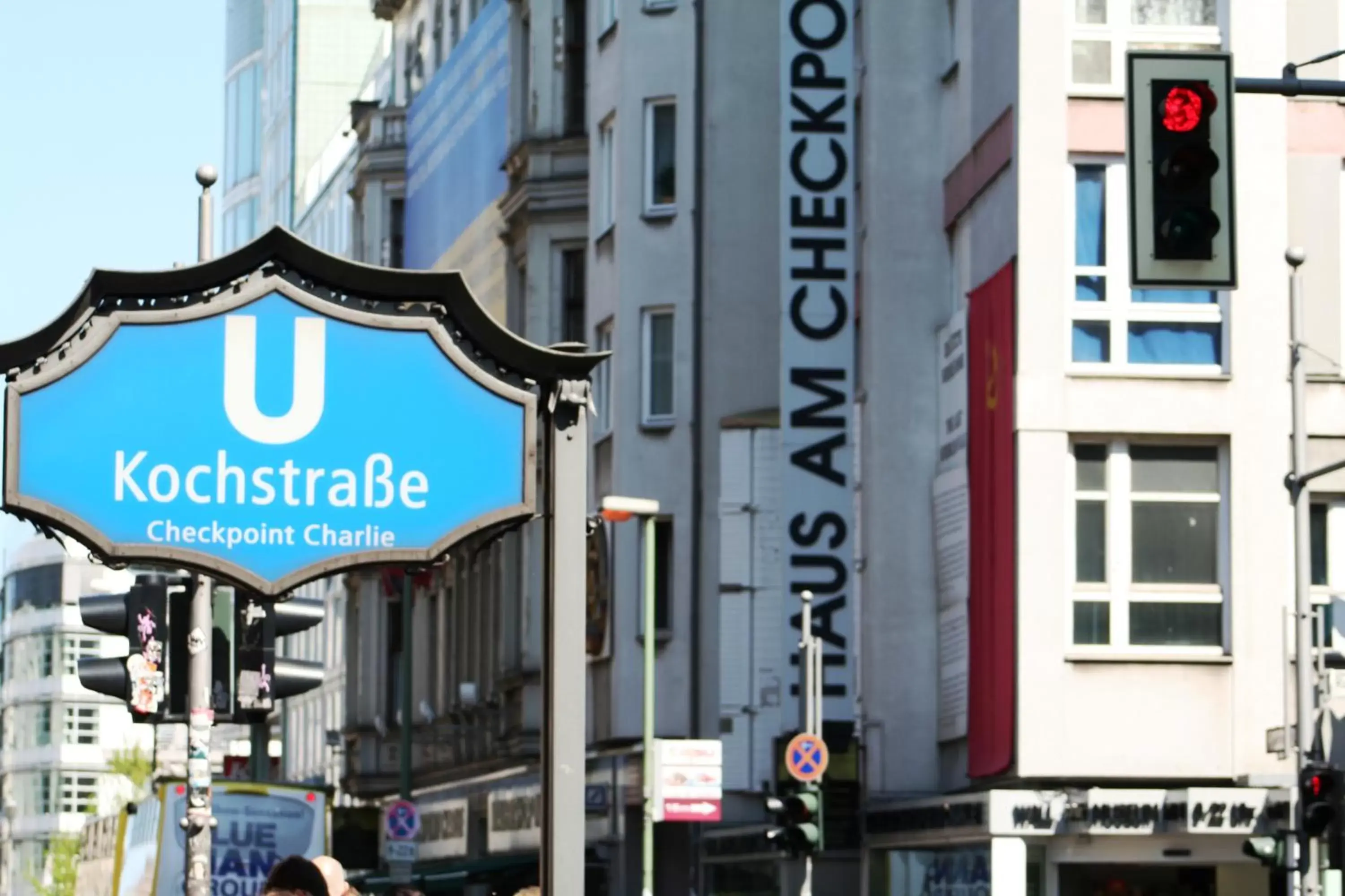 Nearby landmark, Property Logo/Sign in Mondrian Suites Berlin am Checkpoint Charlie