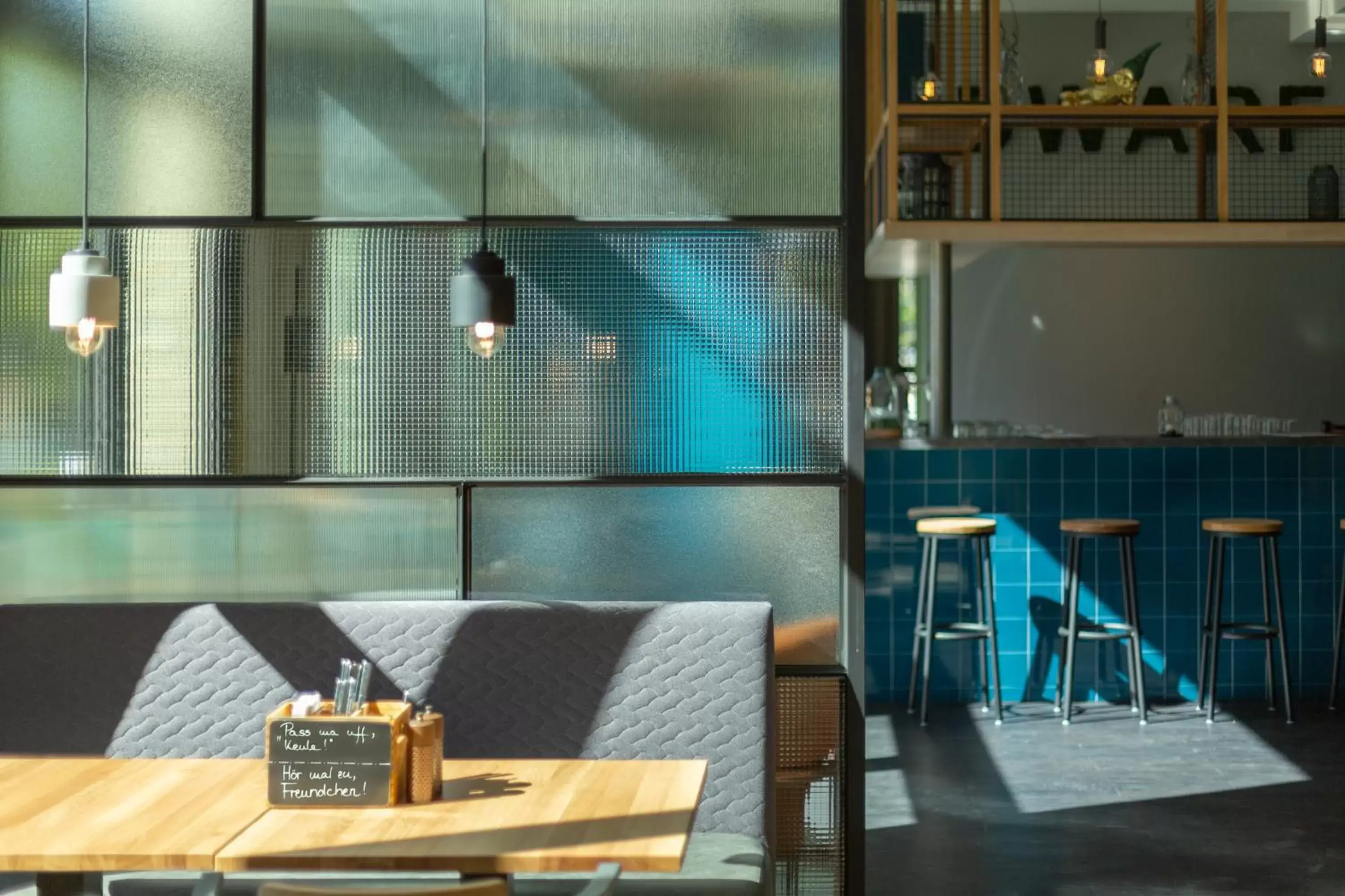 Restaurant/places to eat in Holiday Inn - the niu, Dwarf Berlin Schöneberg by IHG Restaurant/places to eat in Holiday Inn - the niu, Dwarf Berlin Schöneberg by IHG