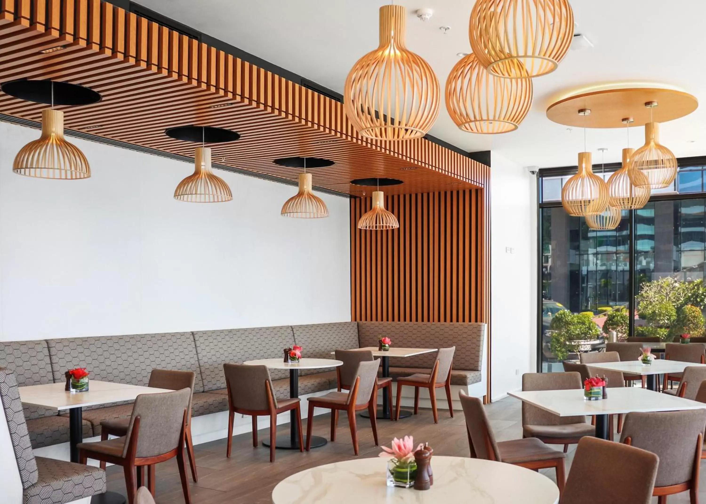 Restaurant/Places to Eat in Crowne Plaza Residences Port Moresby, an IHG Hotel