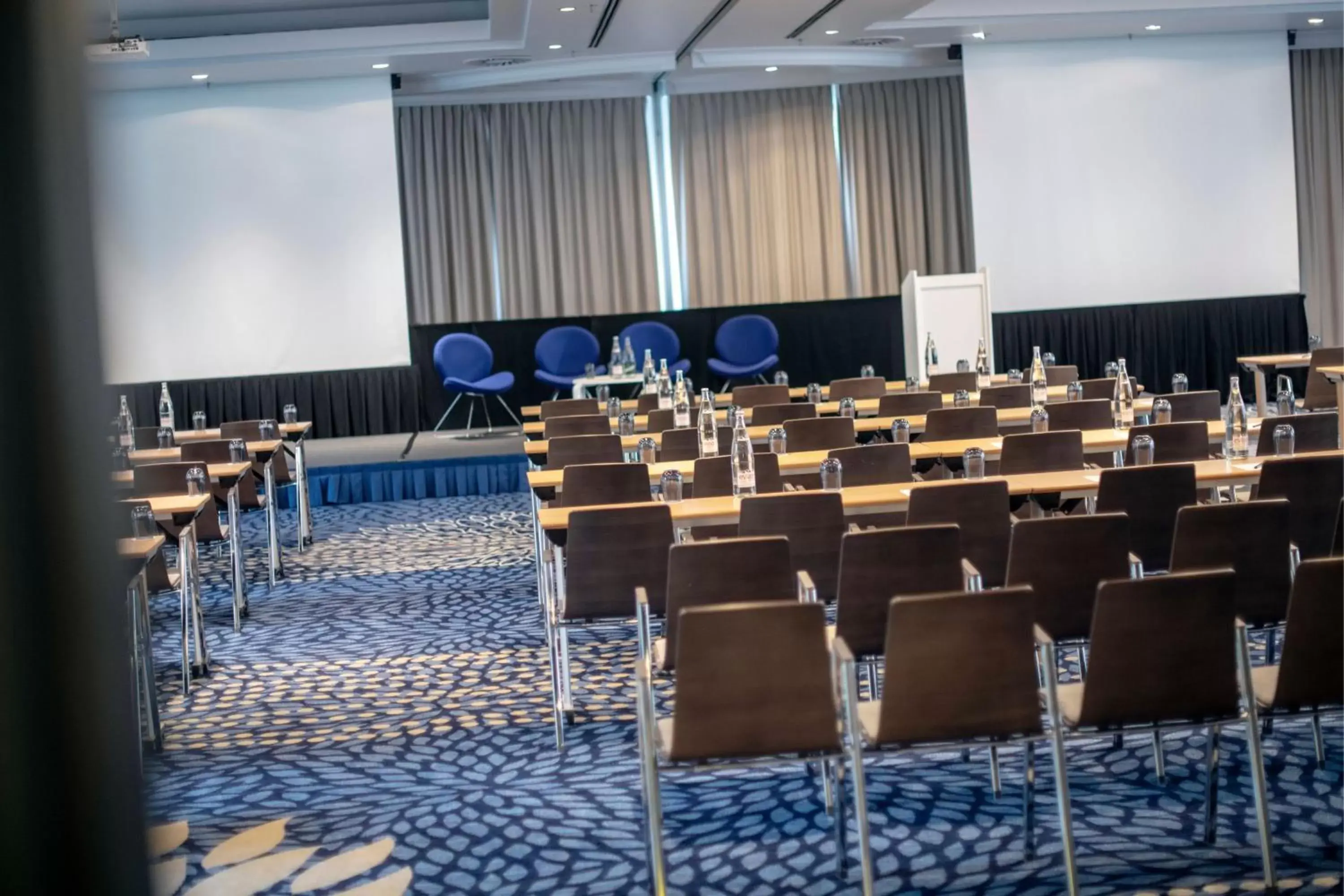 Meeting/conference room in Renaissance Brussels Hotel