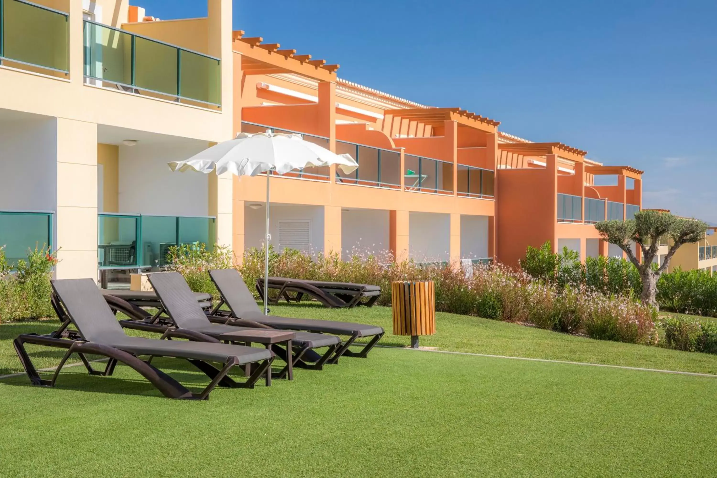 Garden, Property Building in Boavista Golf & Spa - Bela Colina Village
