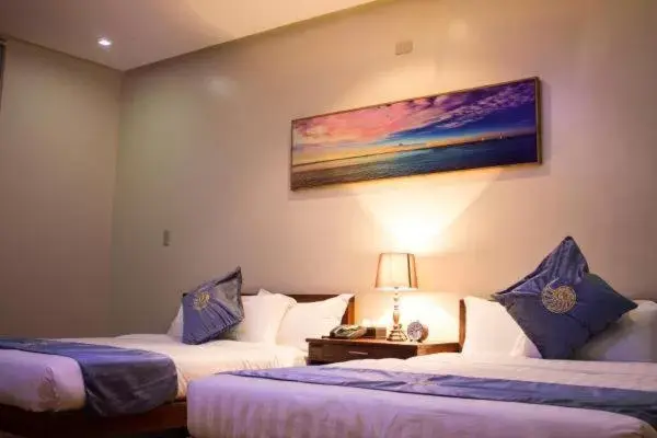 TV and multimedia, Bed in Costa Palawan Resort