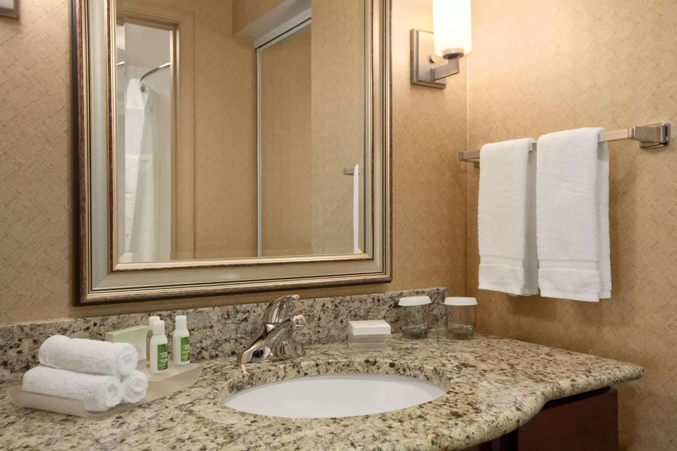 Bathroom in Homewood Suites Atlantic City Egg Harbor Township